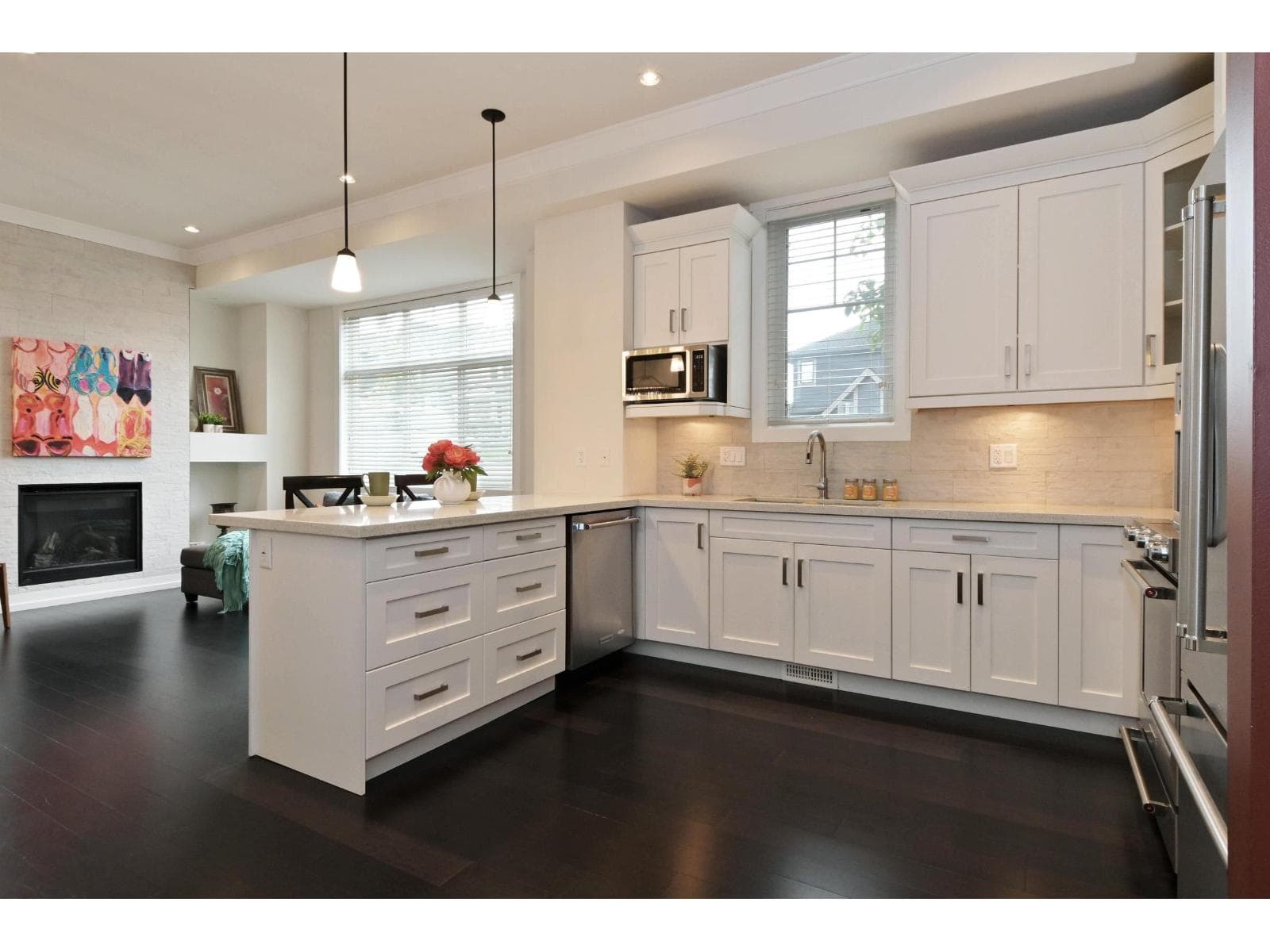 16455 22 AVENUE photo 4
