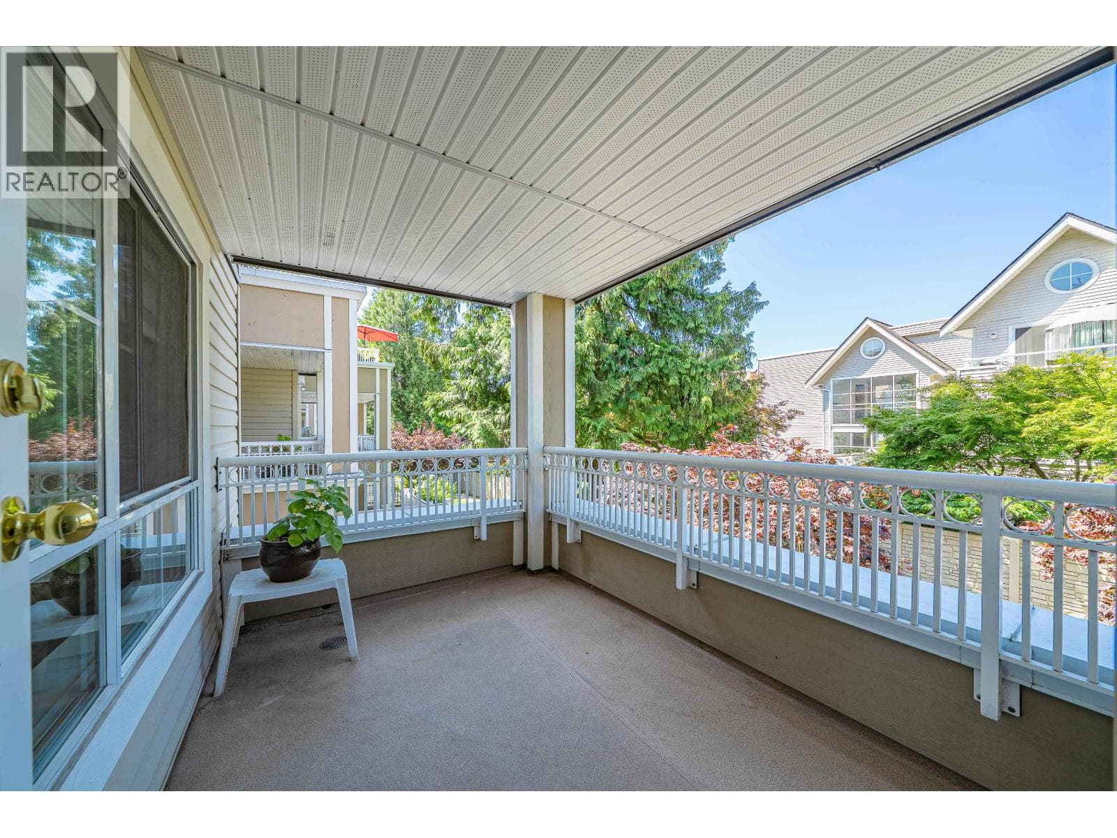211 7117 ANTRIM AVENUE photo 5