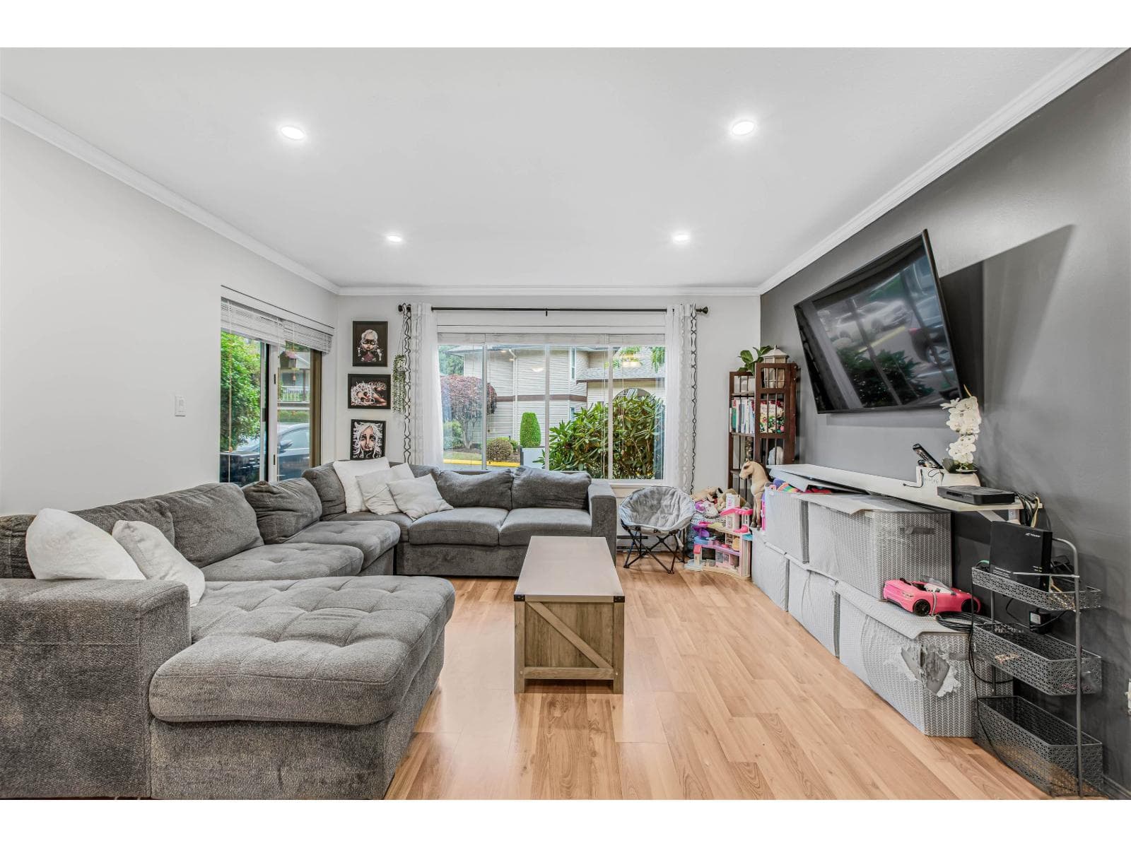 1003 1750 MCKENZIE ROAD photo 3