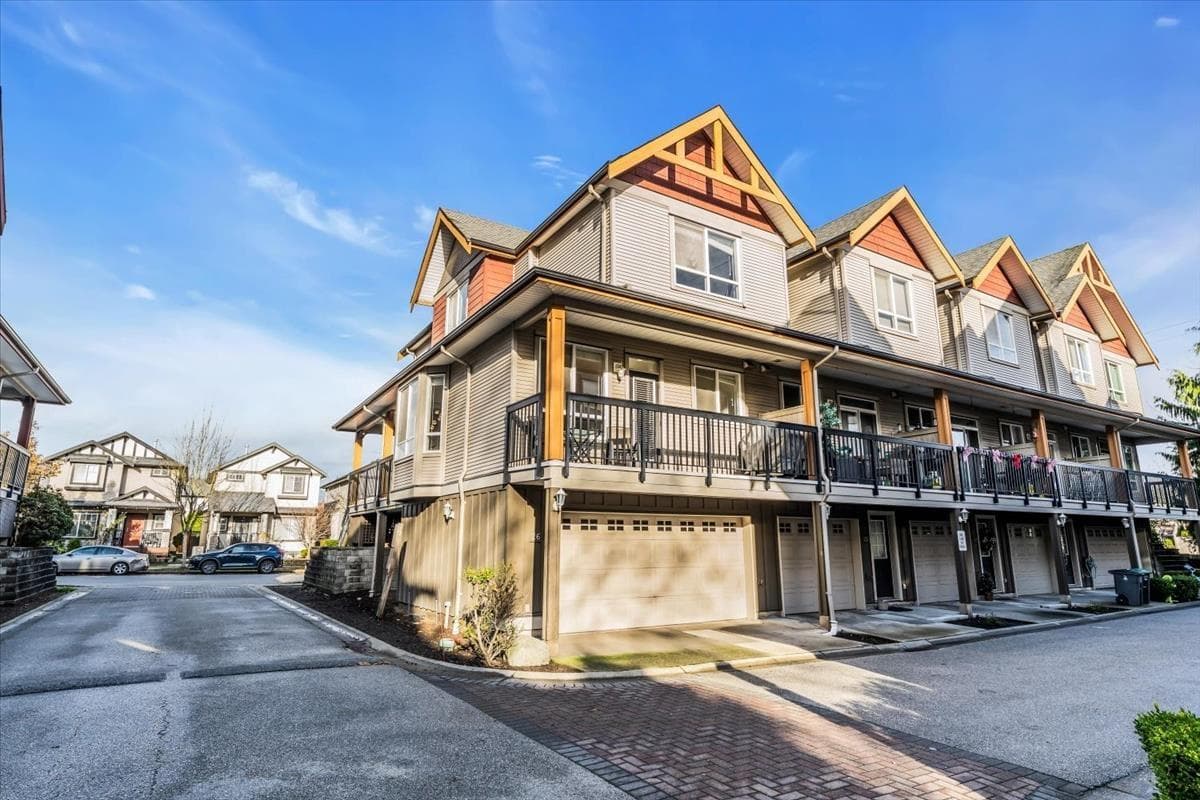 26 16772 61 AVENUE photo 3