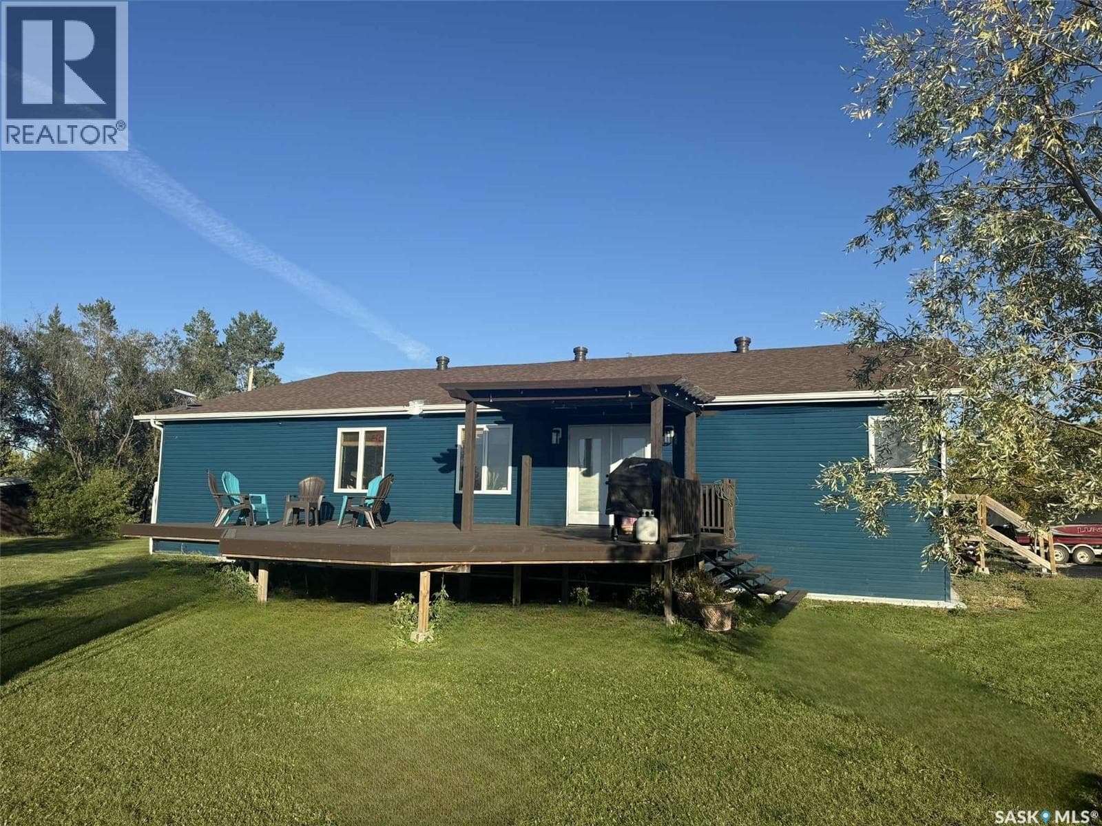 Zurba Acreage
