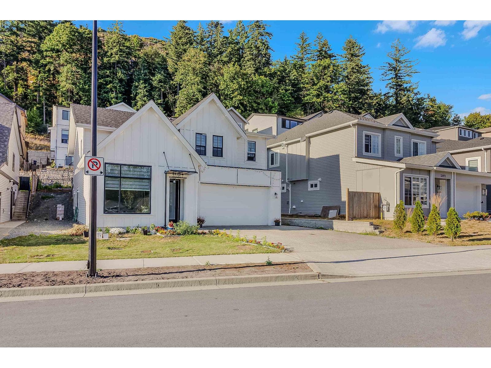 33967 BARKER COURT photo 3