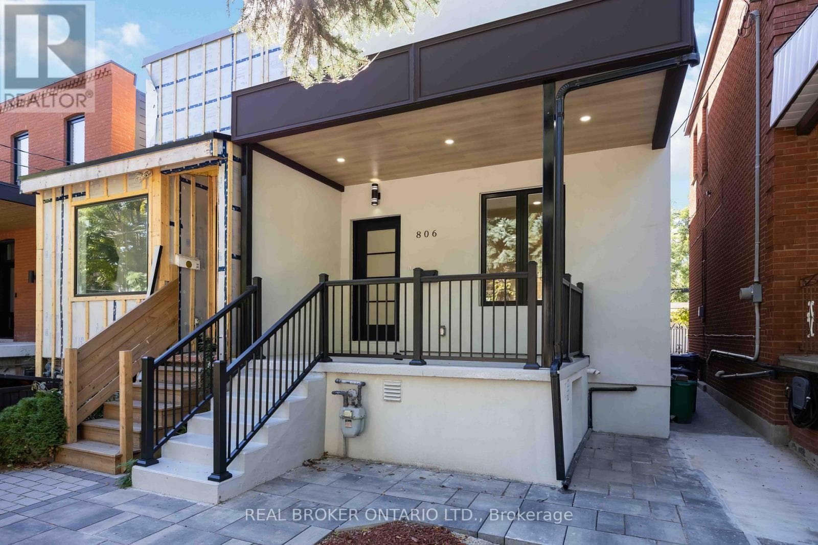 806 GLADSTONE AVENUE photo 4