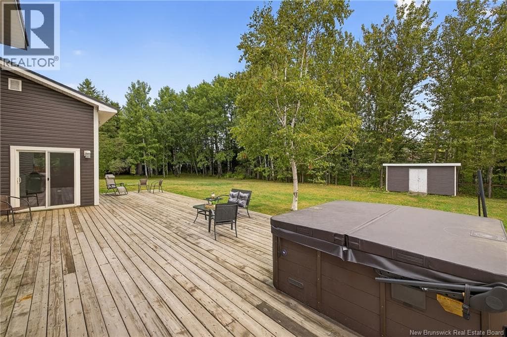 280 Haggerty Street photo 5