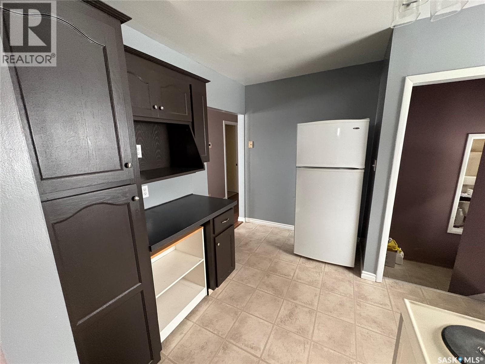 222 1st STREET NE — photo 3