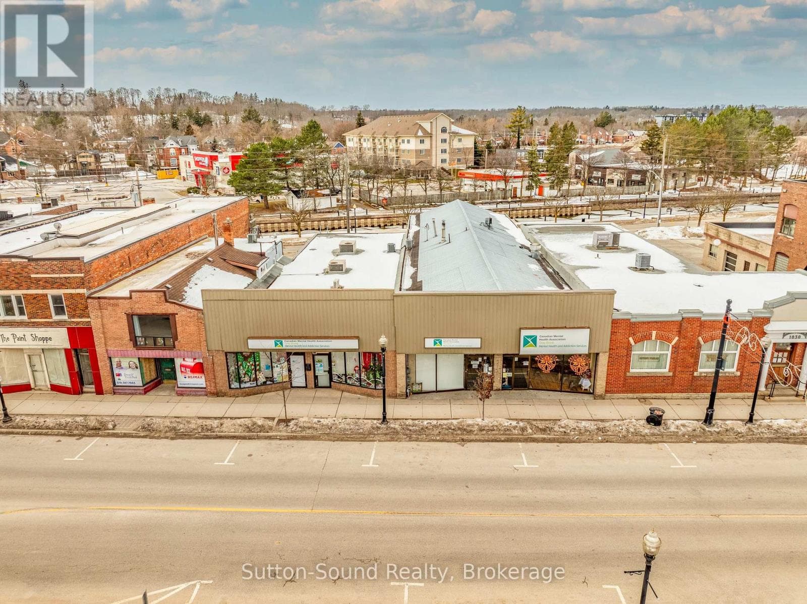 1024 2ND AVENUE E photo 2