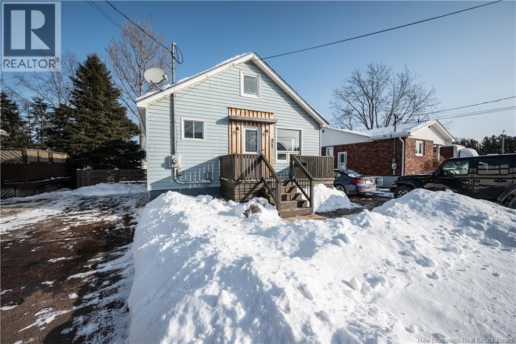91 Purdy Avenue photo 3