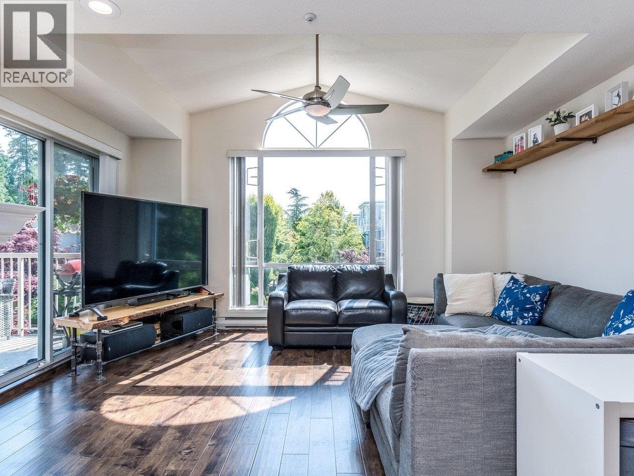 2 bed 2 bath single family at 309 19122 122 AVENUE — $605,000