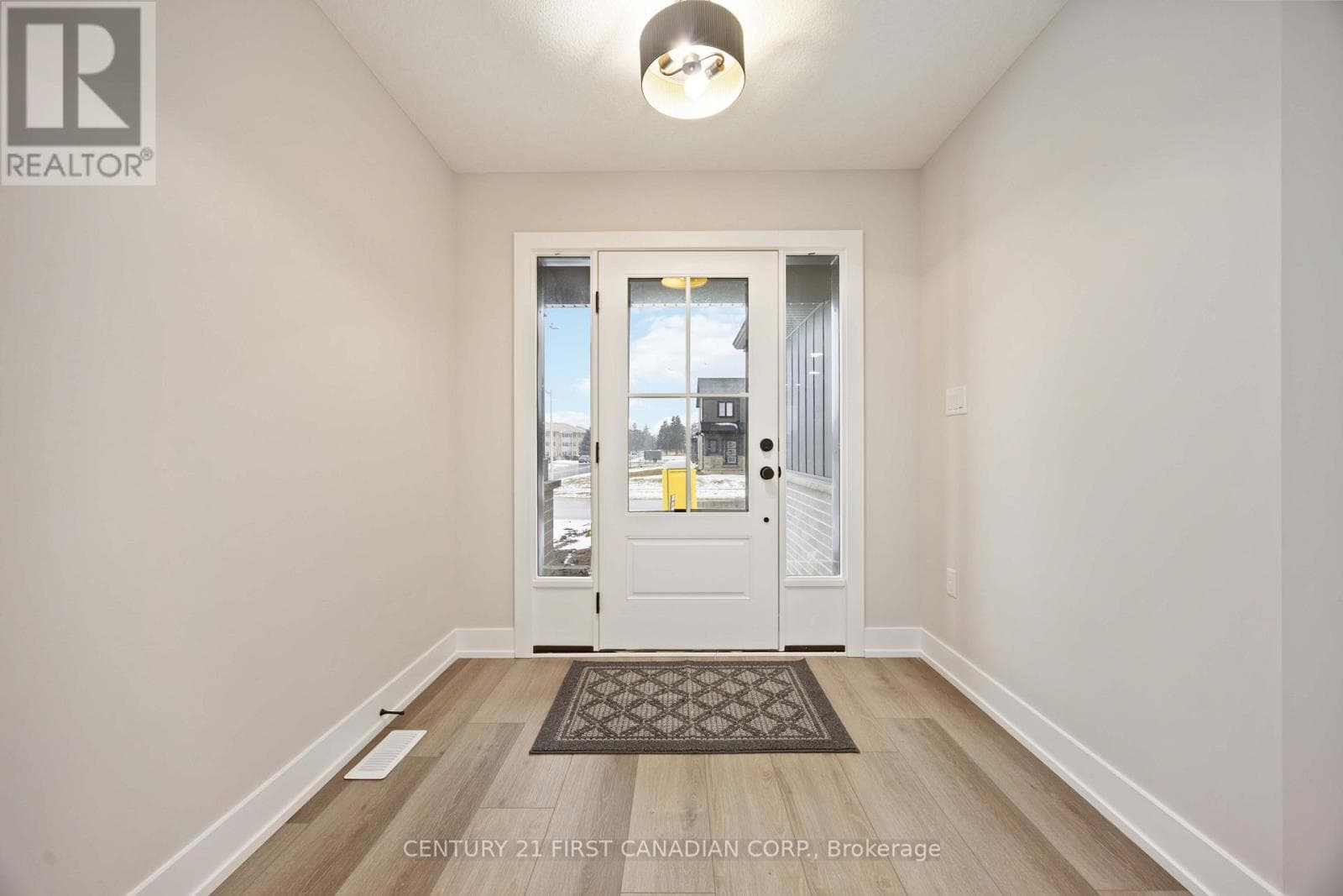 656 KETTER WAY photo 4