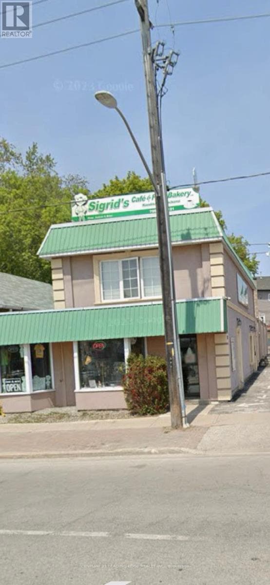 retail at 10 ROSS STREET — $1,850,000