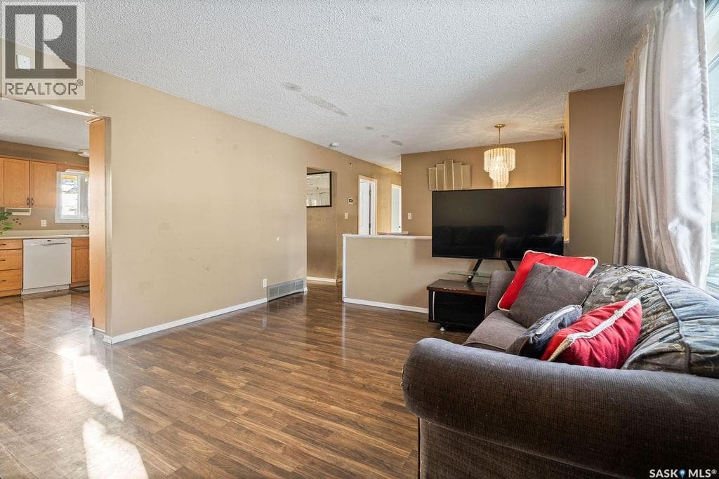 50 Hyland CRESCENT — photo 4