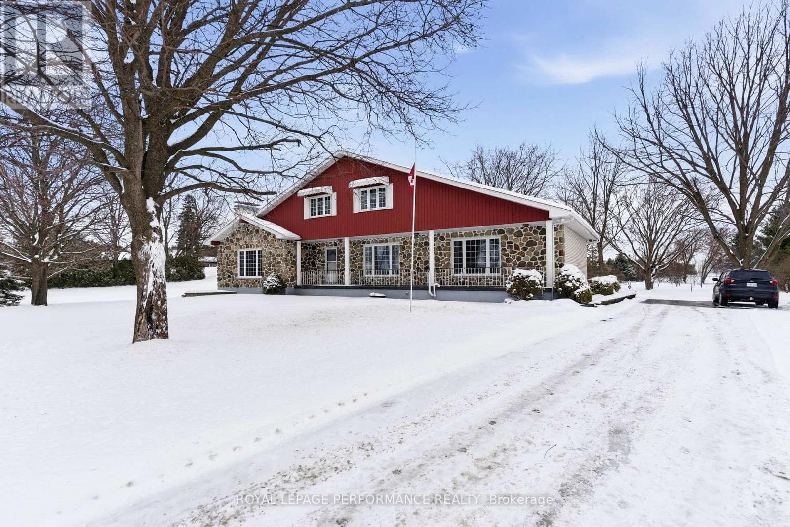 166 MCCORMICK ROAD photo 2