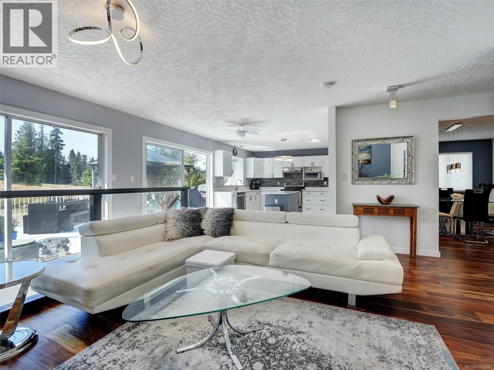 4 bed 3 bath single family at 3718 Arbutus Dr N — $949,900
