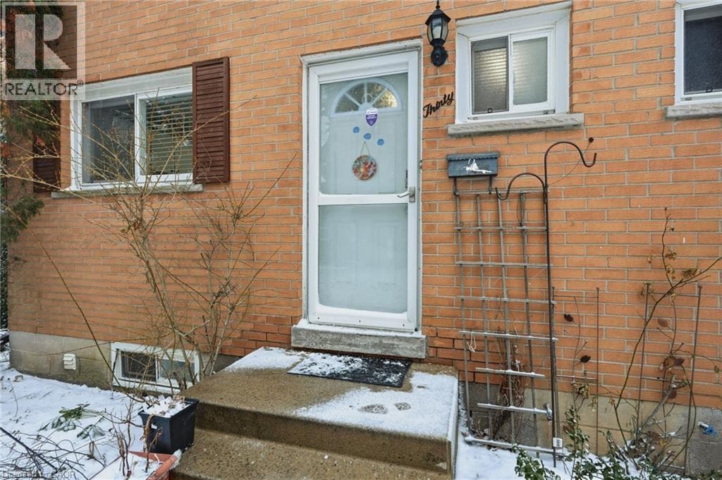 1440 GARTH Street Unit# 30 photo 4