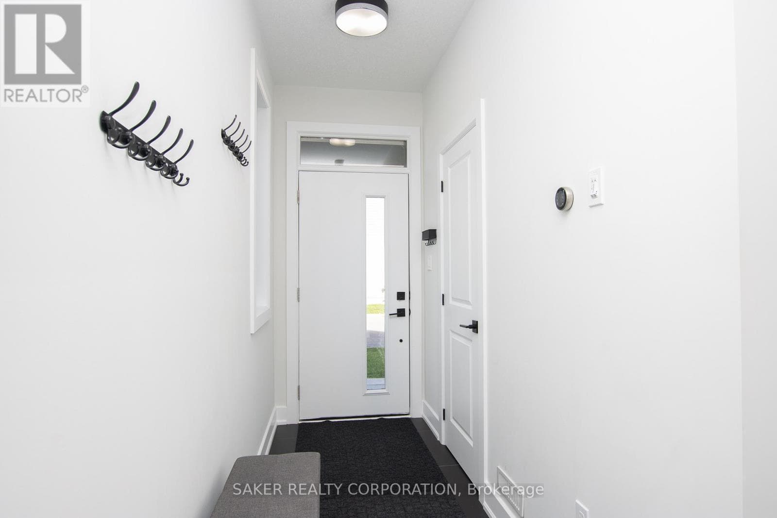 30 - 601 LIONS PARK DRIVE photo 4