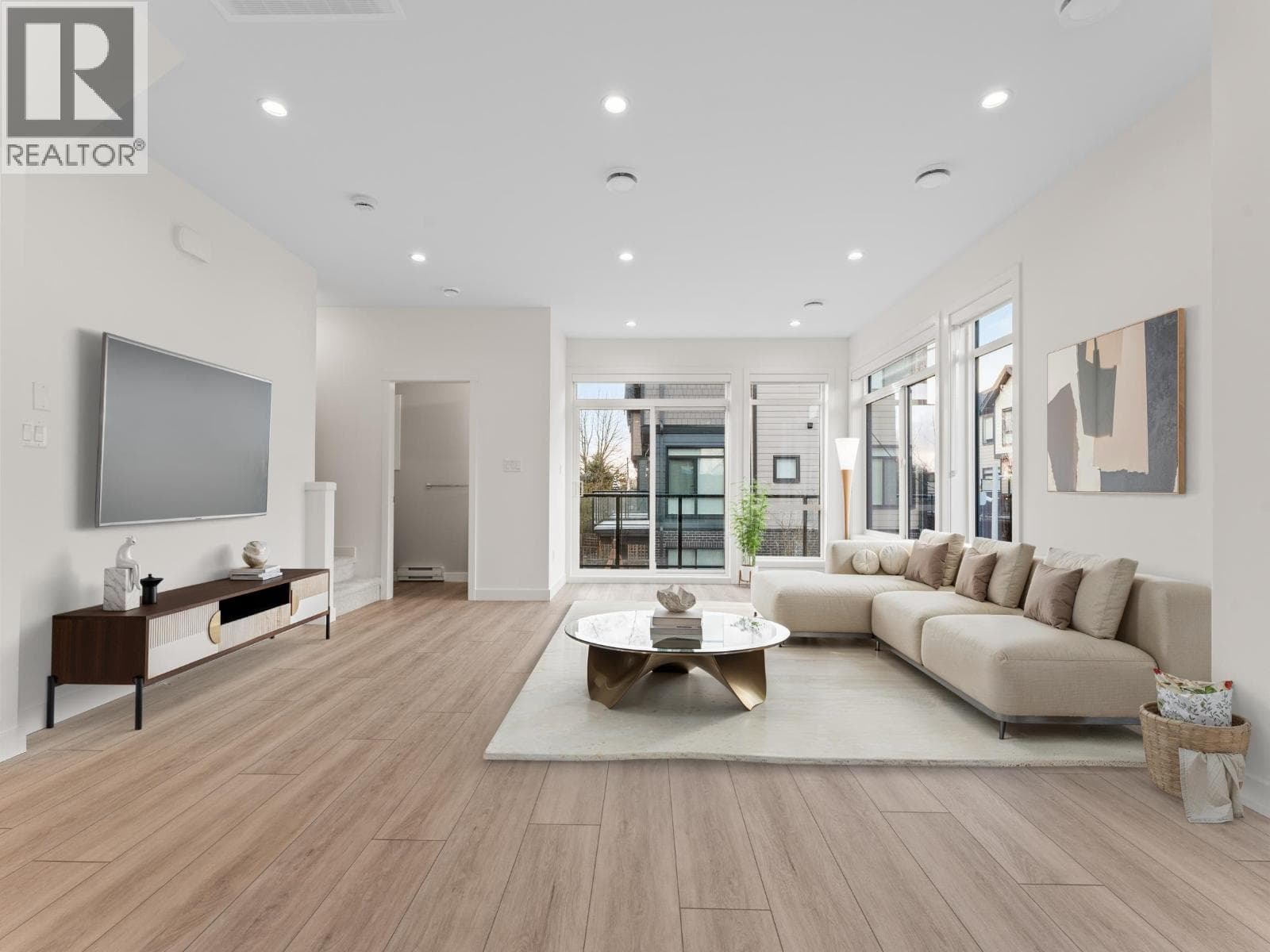 3 bed 3 bath single family at 18 4337 BOUNDARY ROAD — $974,000
