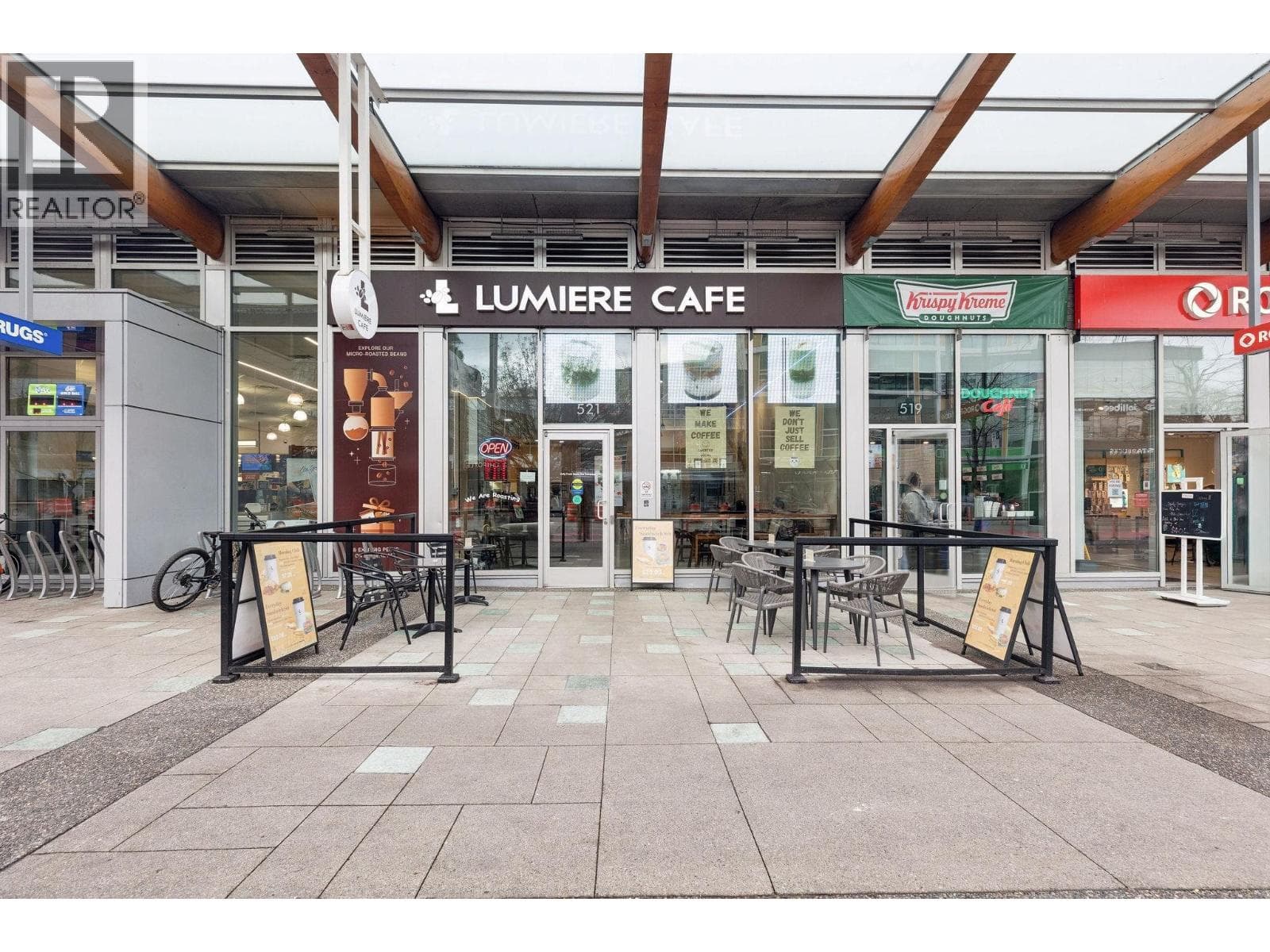 business at 521 W BROADWAY — $350,000