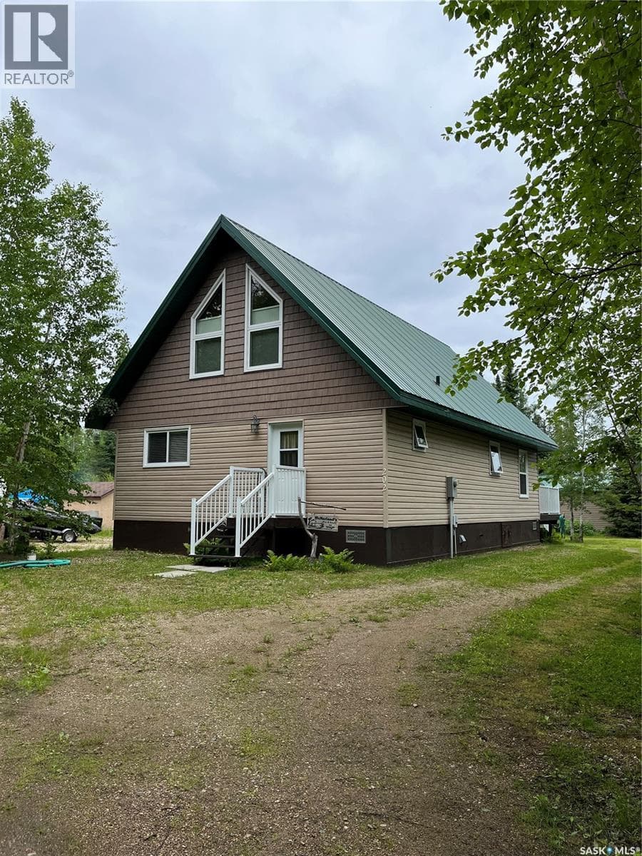 2 and 11 Spruce CRESCENT — photo 2
