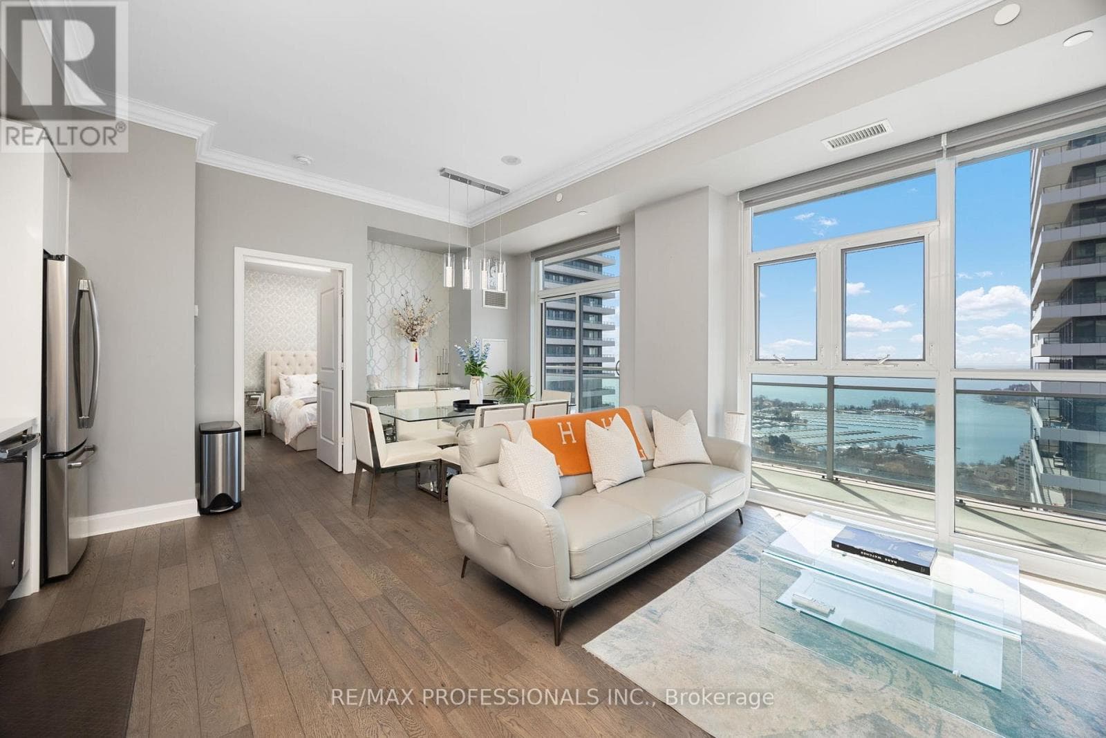 3 bed 3 bath single family at LPH3501 - 33 SHORE BREEZE DRIVE — $1,099,000