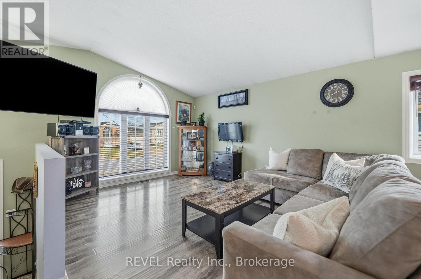 7880 ASCOT CIRCLE photo 2