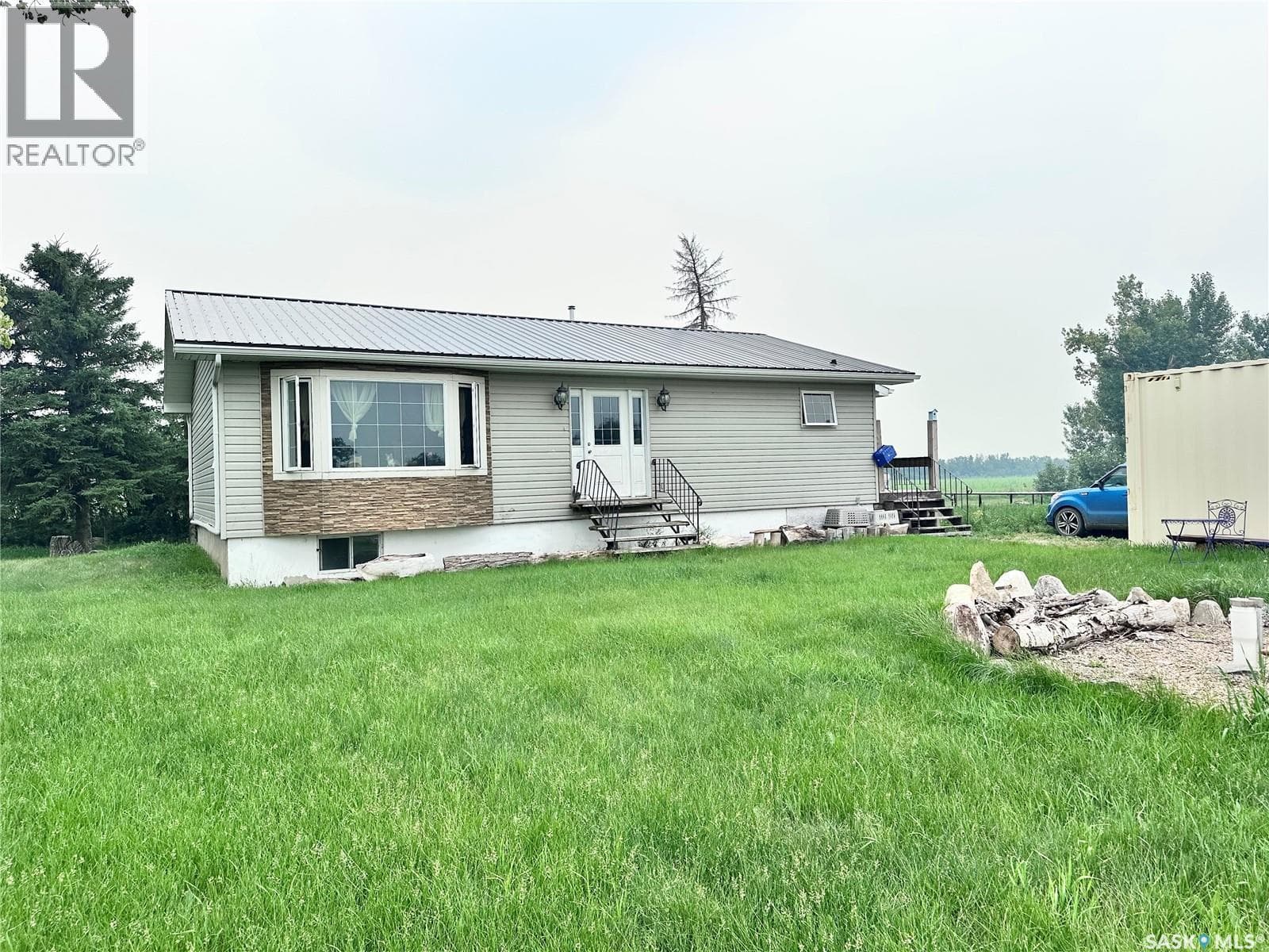 HUSSEY Acreage