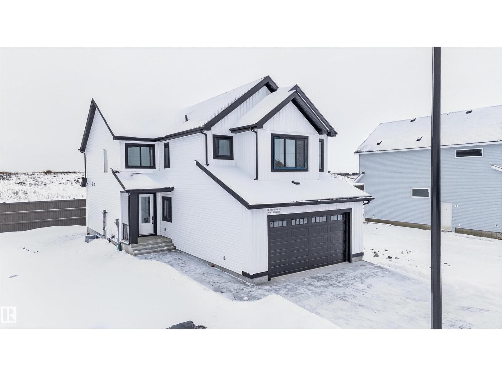 3 bed 4 bath single family at 281 PATERSON LI SW — $775,000