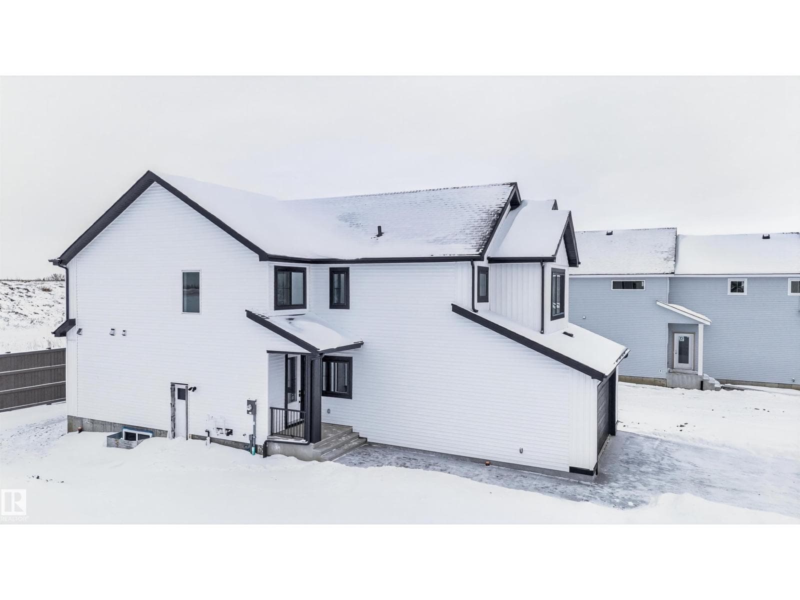 281 PATERSON LI SW photo 4