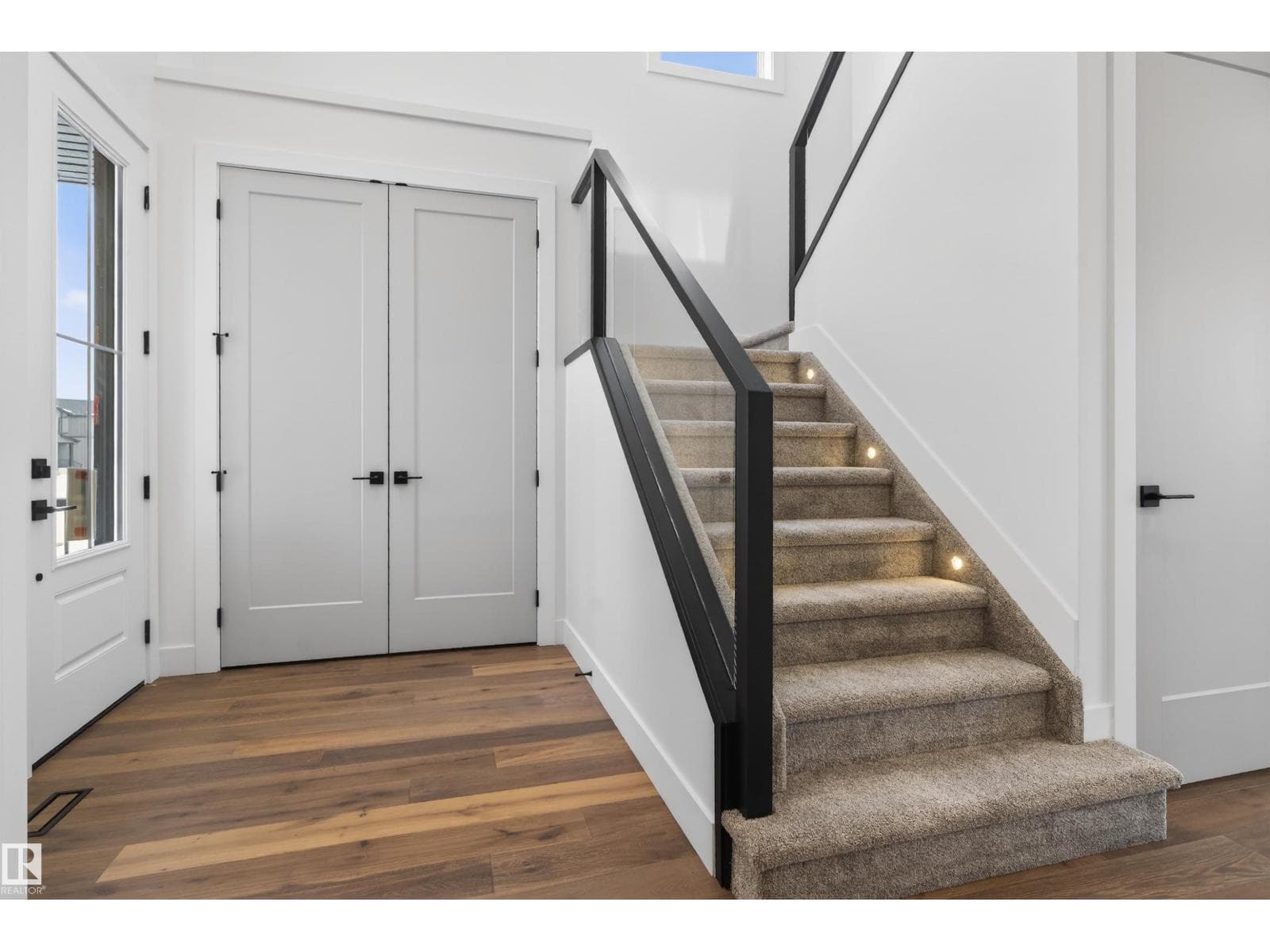 281 PATERSON LI SW photo 5