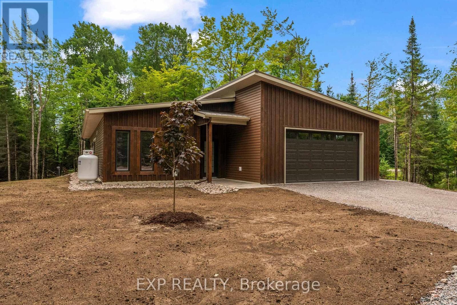 2 bed 2 bath single family at 00 CALABOGIE ROAD — $699,900