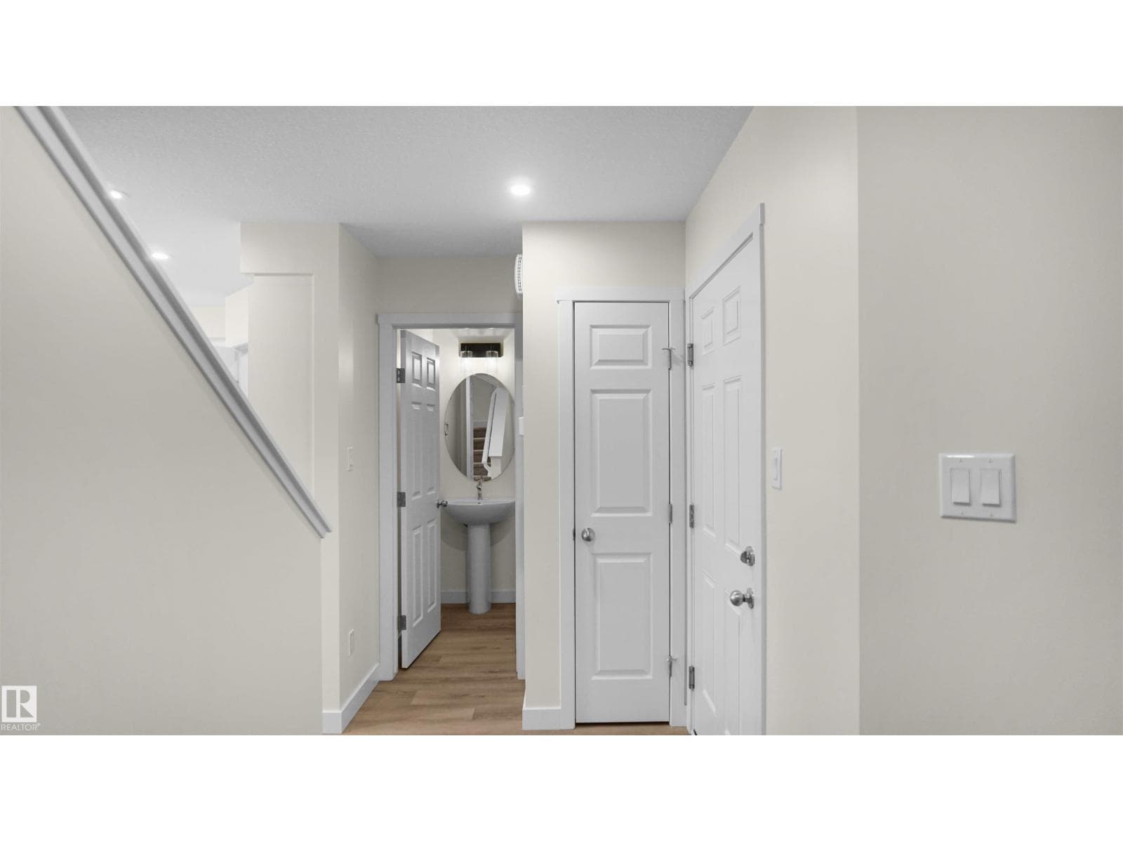 33 Emmett WY photo 3
