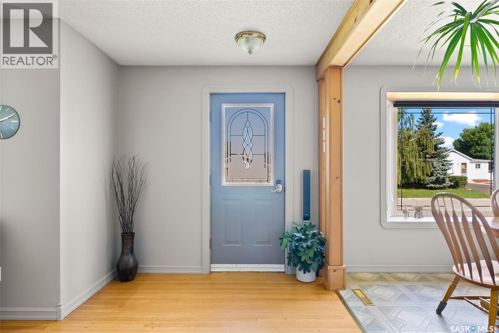 433 9th AVENUE W photo 2