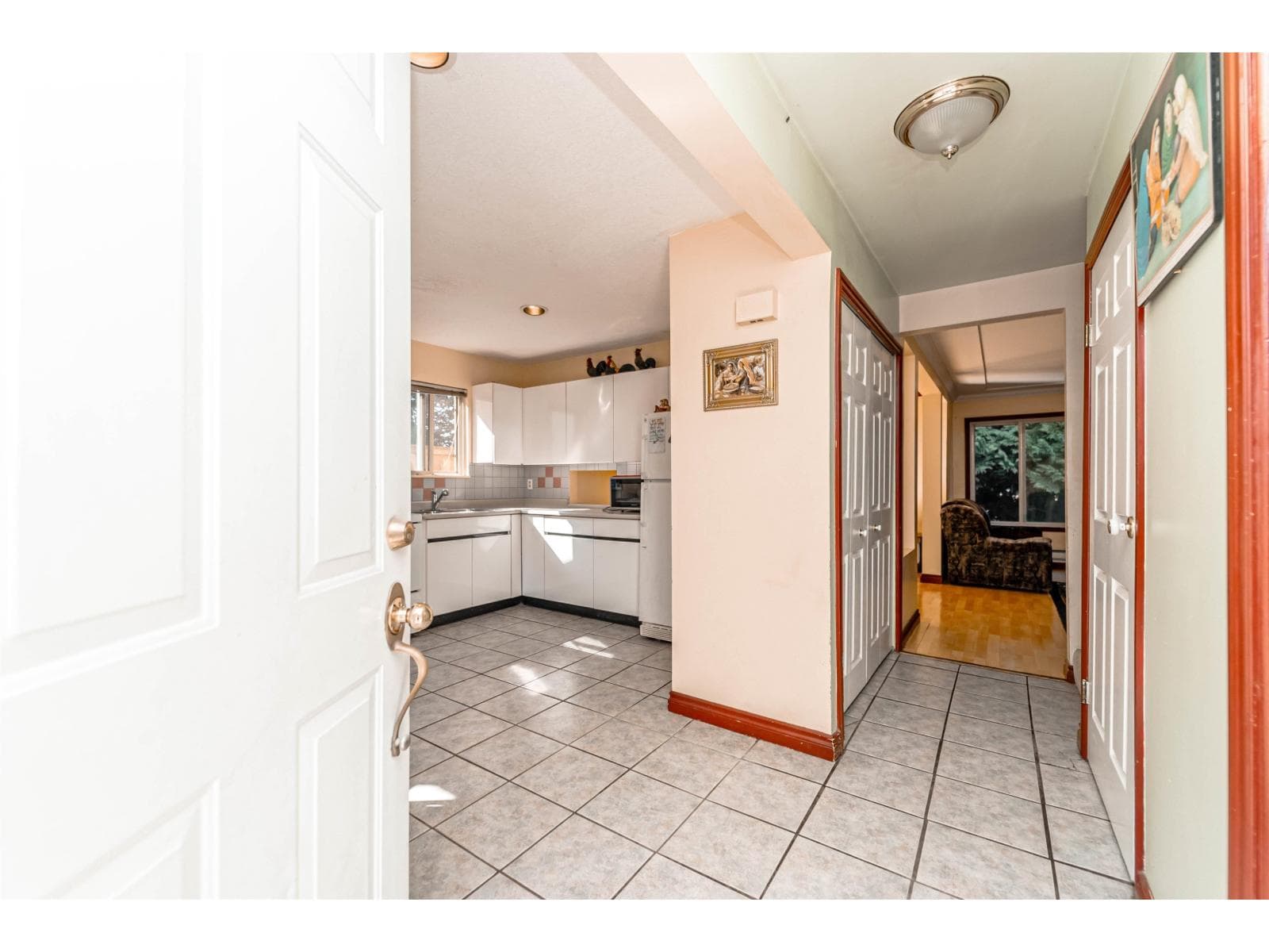 31 3075 TRETHEWEY STREET photo 4