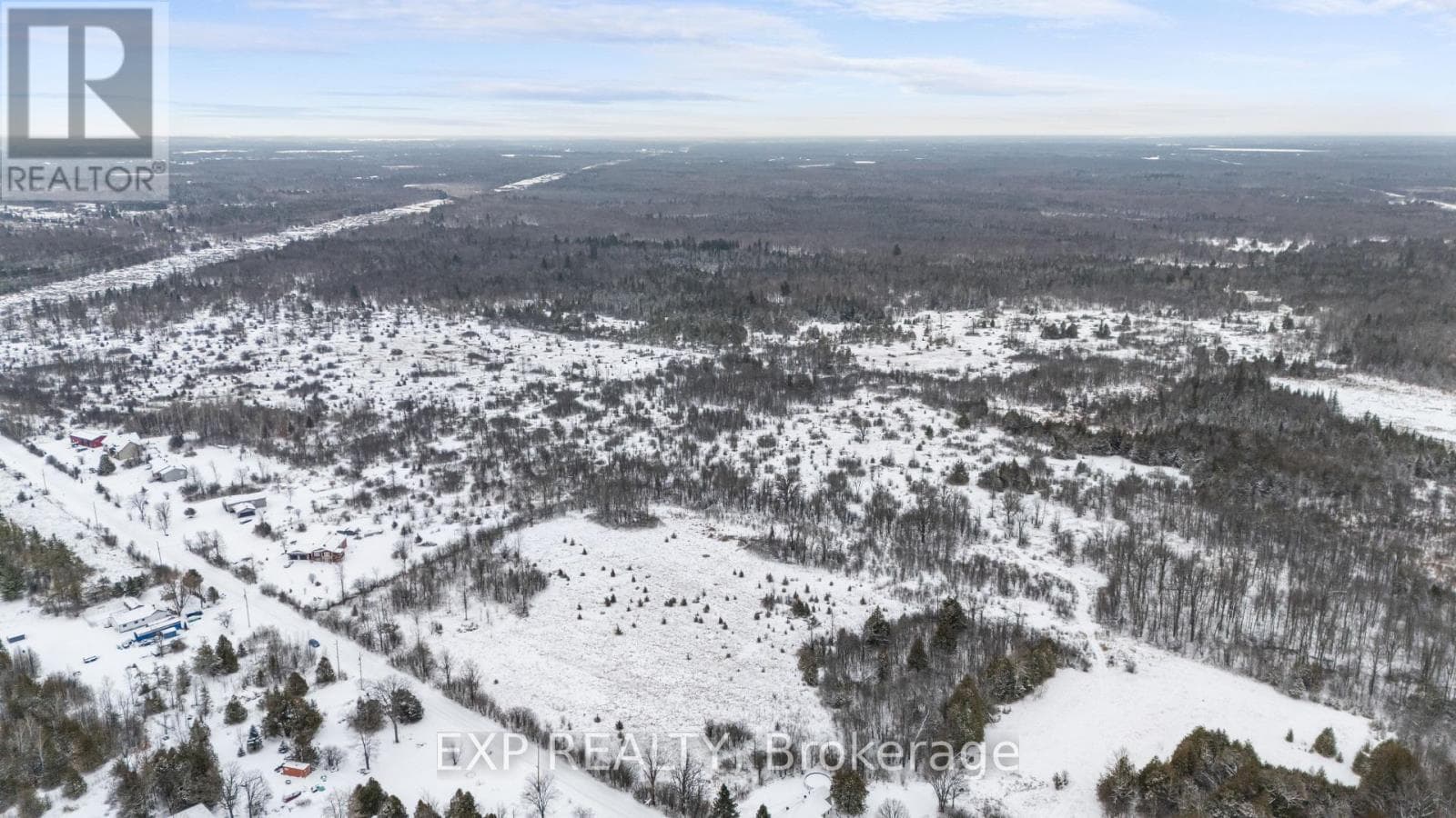 577 WEEDMARK ROAD photo 2