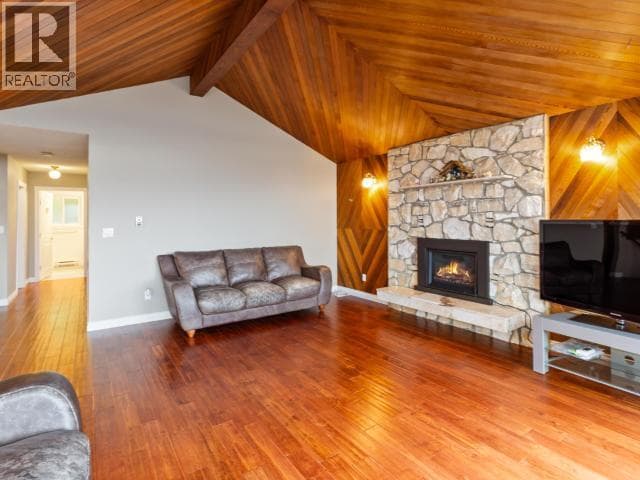 3826 TRAIL PLACE photo 4