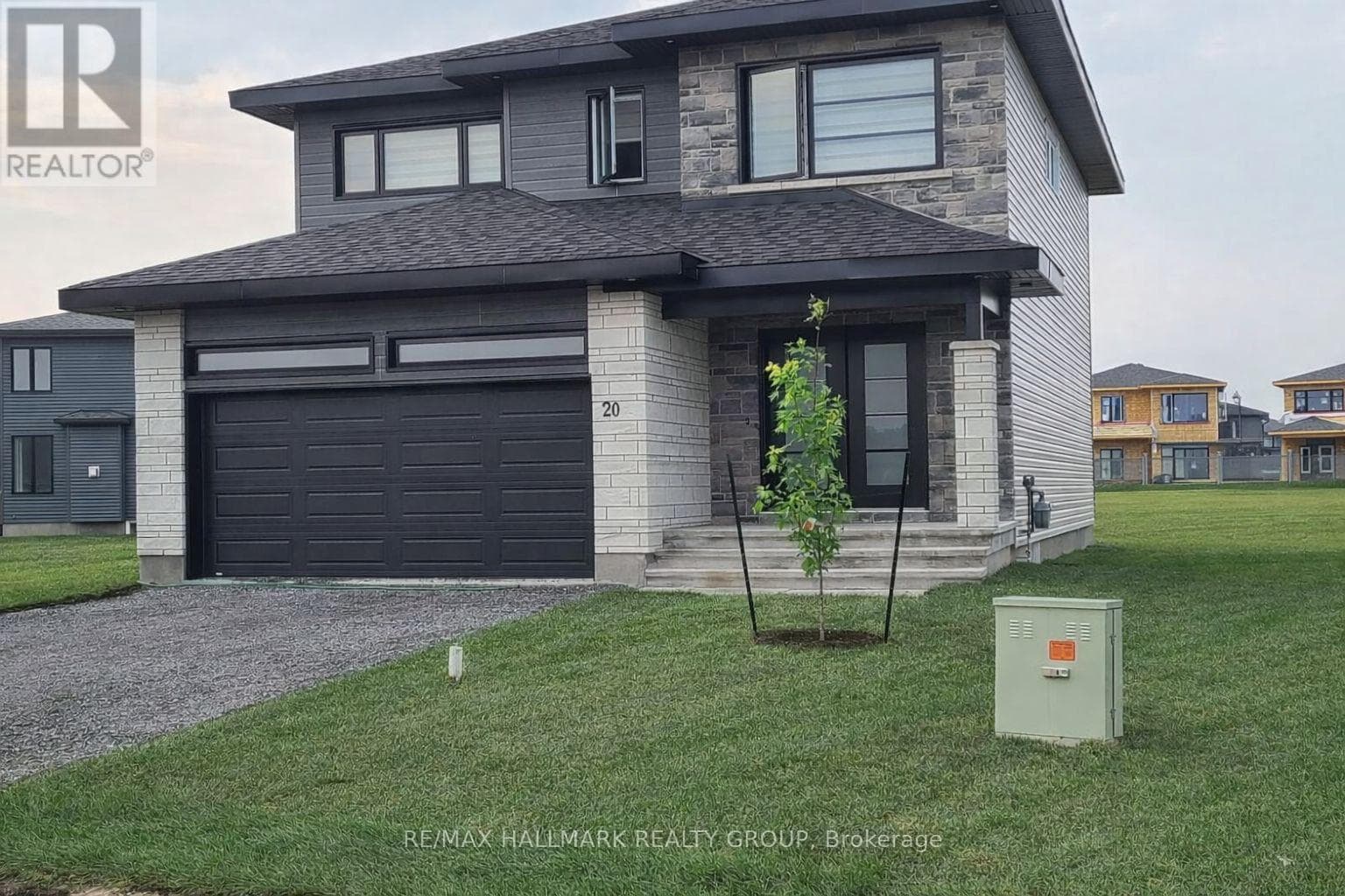 4 bed 3 bath single family at - 20 RUTILE STREET — $829,900