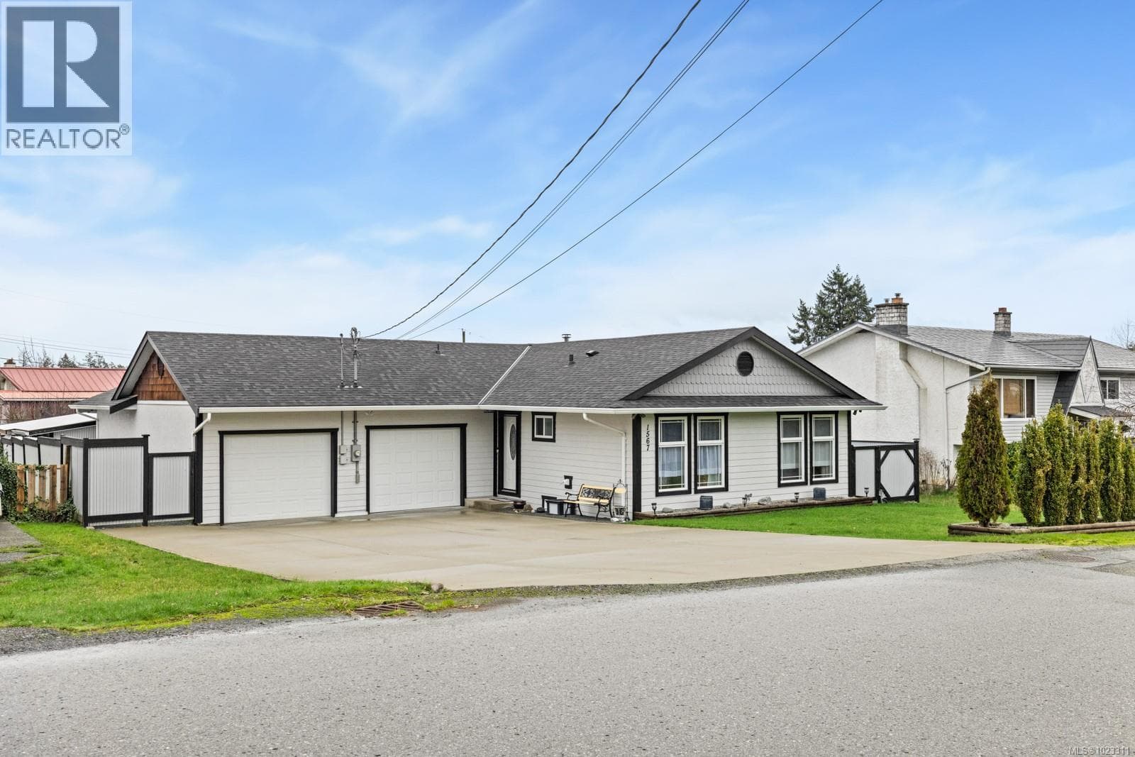 2 bed 2 bath single family at 1567 Pauline St — $699,000