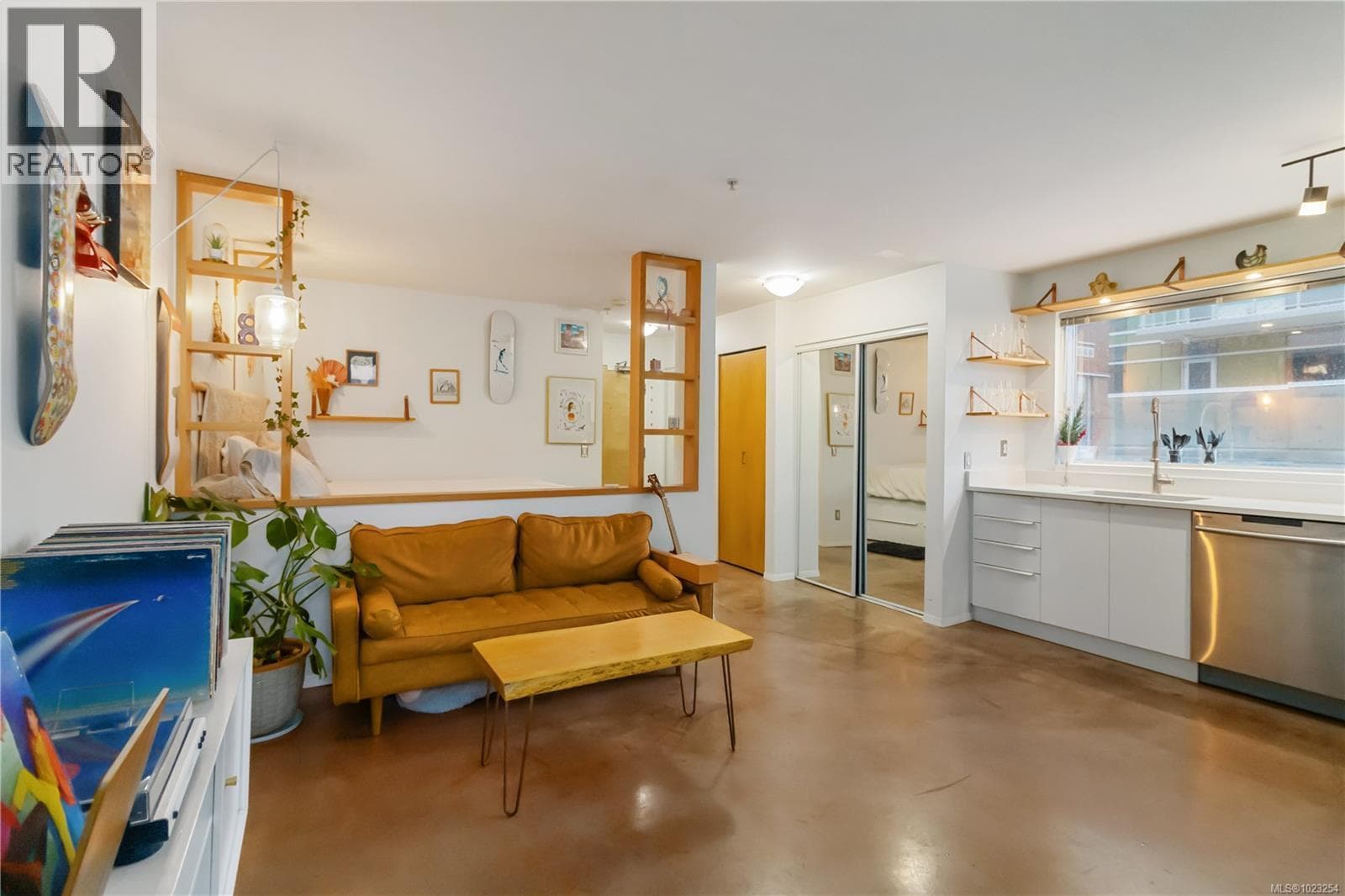 1 bed 1 bath single family at 301 932 Johnson St — $349,900