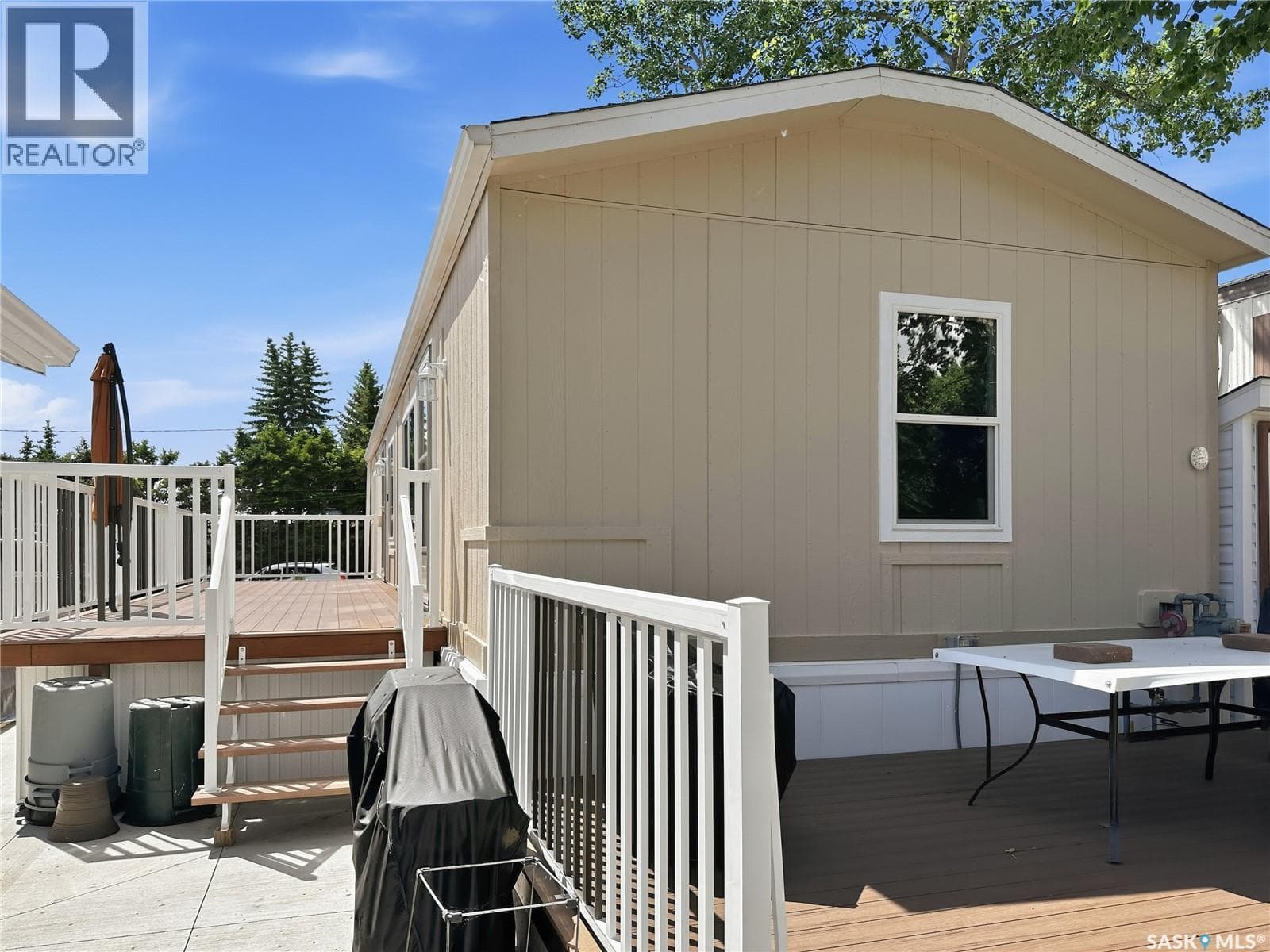 6 Highland AVENUE — photo 3