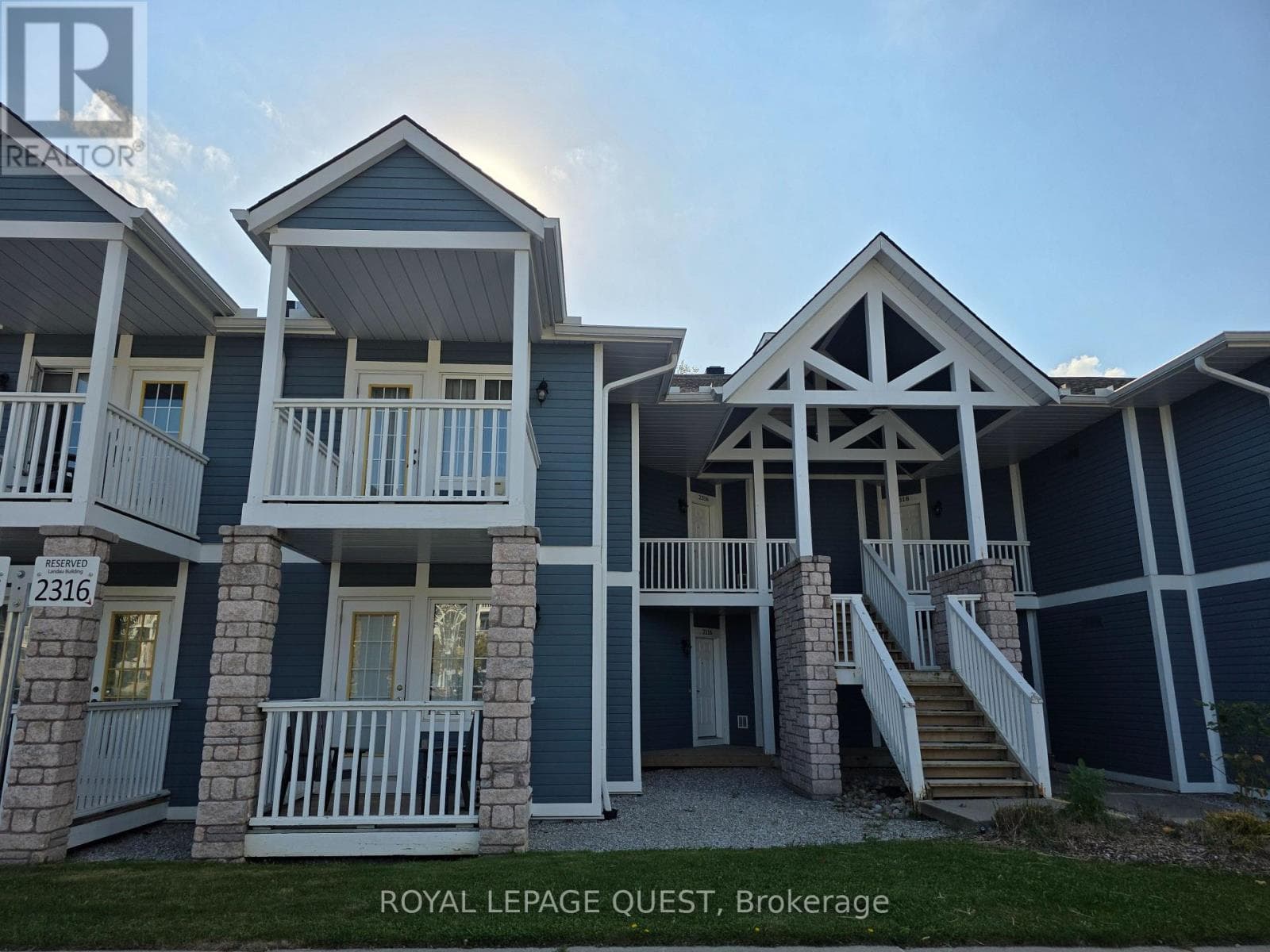 2316 - 90 HIGHLAND DRIVE photo 3