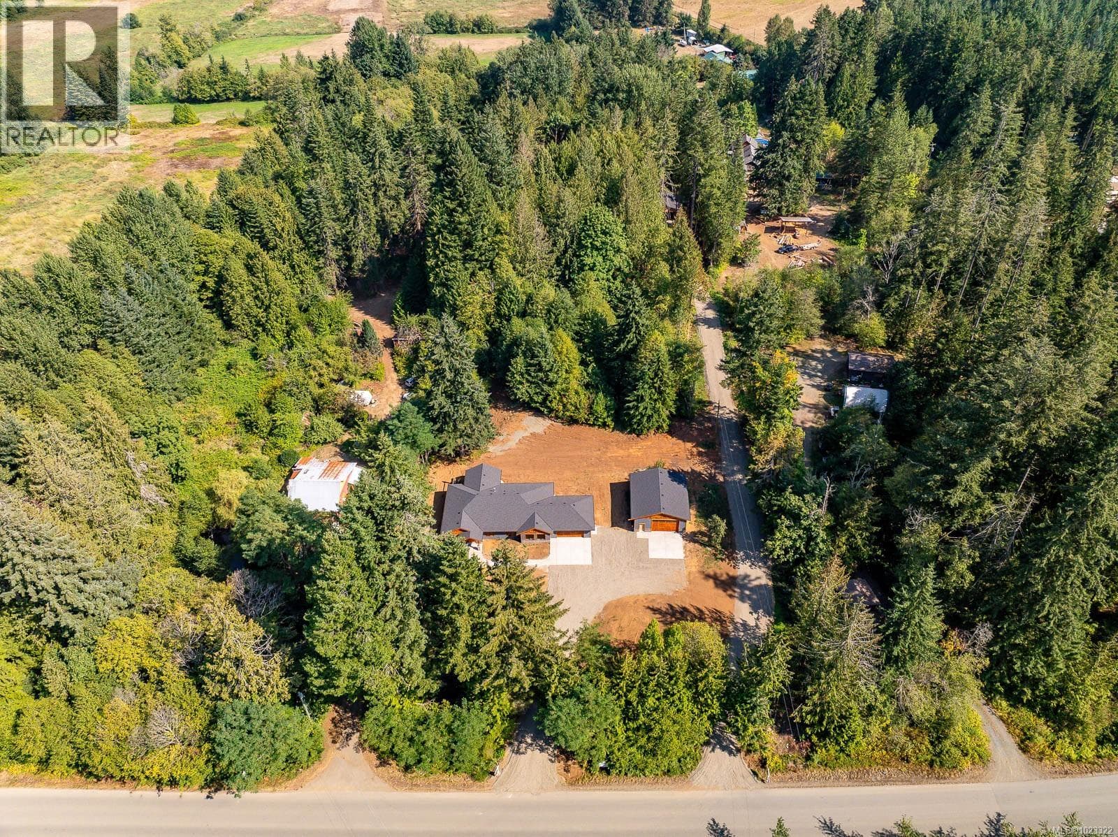 3368 Small Rd photo 2