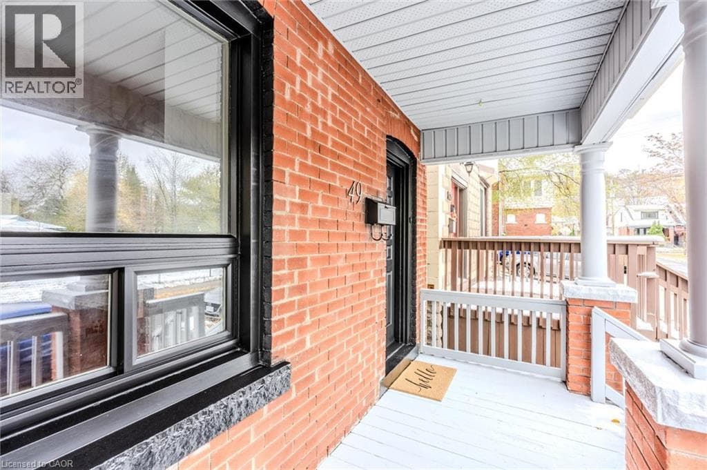 49 MYRTLE Avenue photo 2