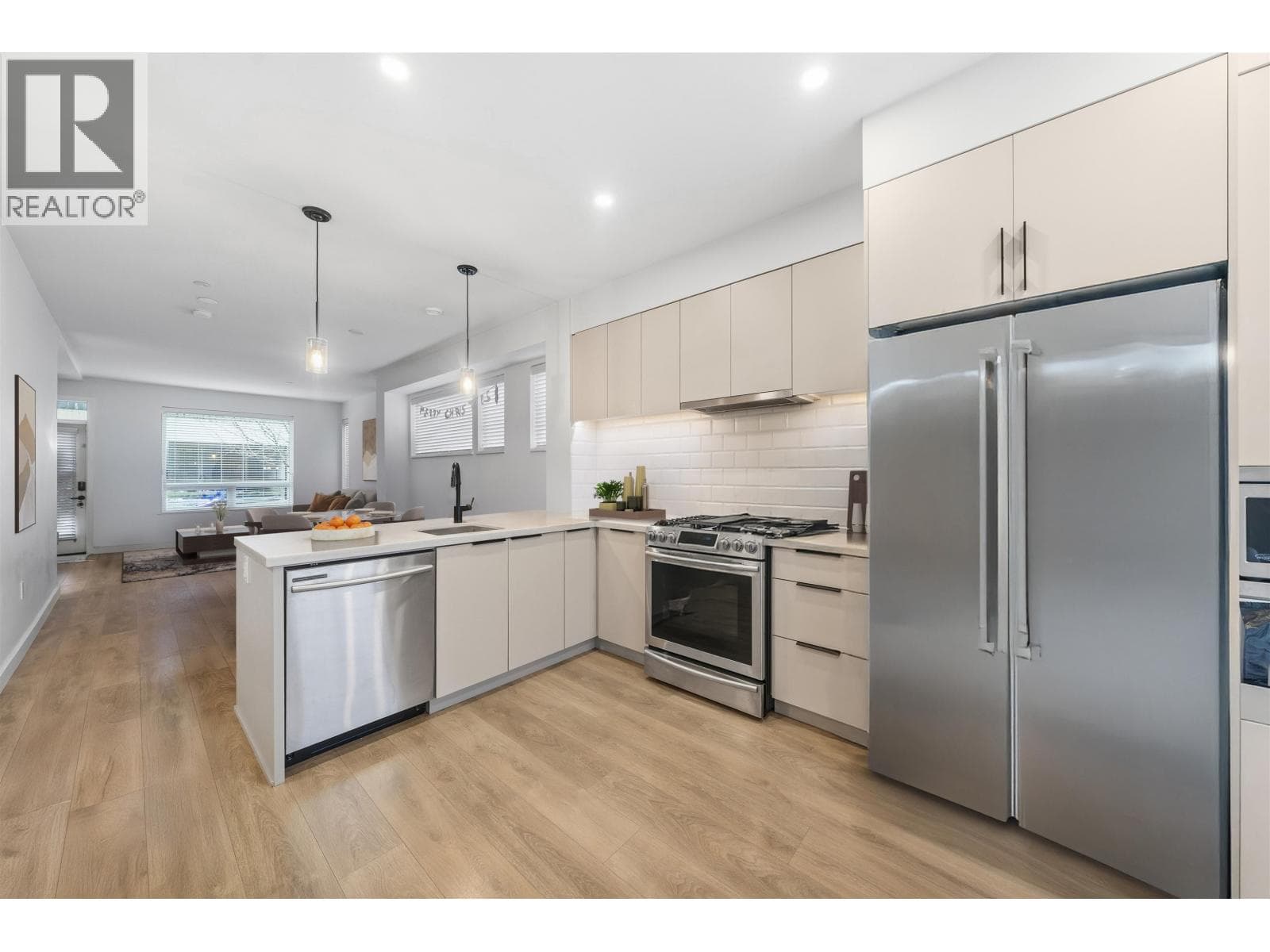 3 bed 3 bath single family at 601 3021 ST GEORGE STREET — $1,179,900