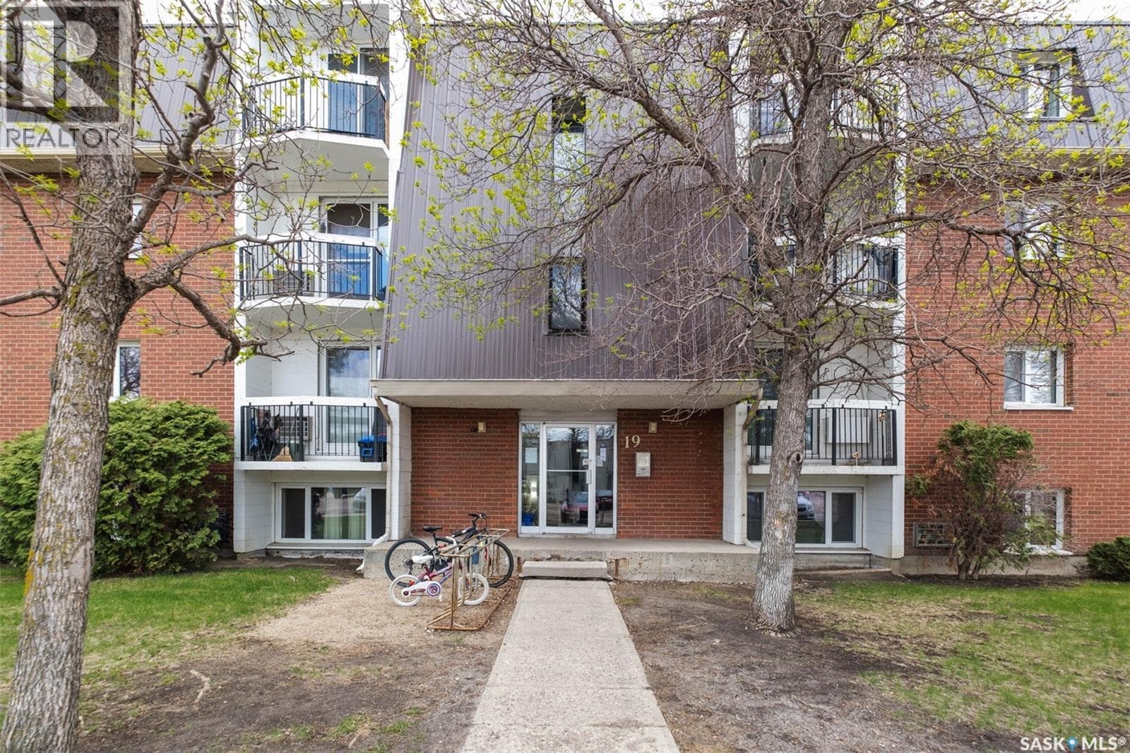 11 19 Centennial STREET