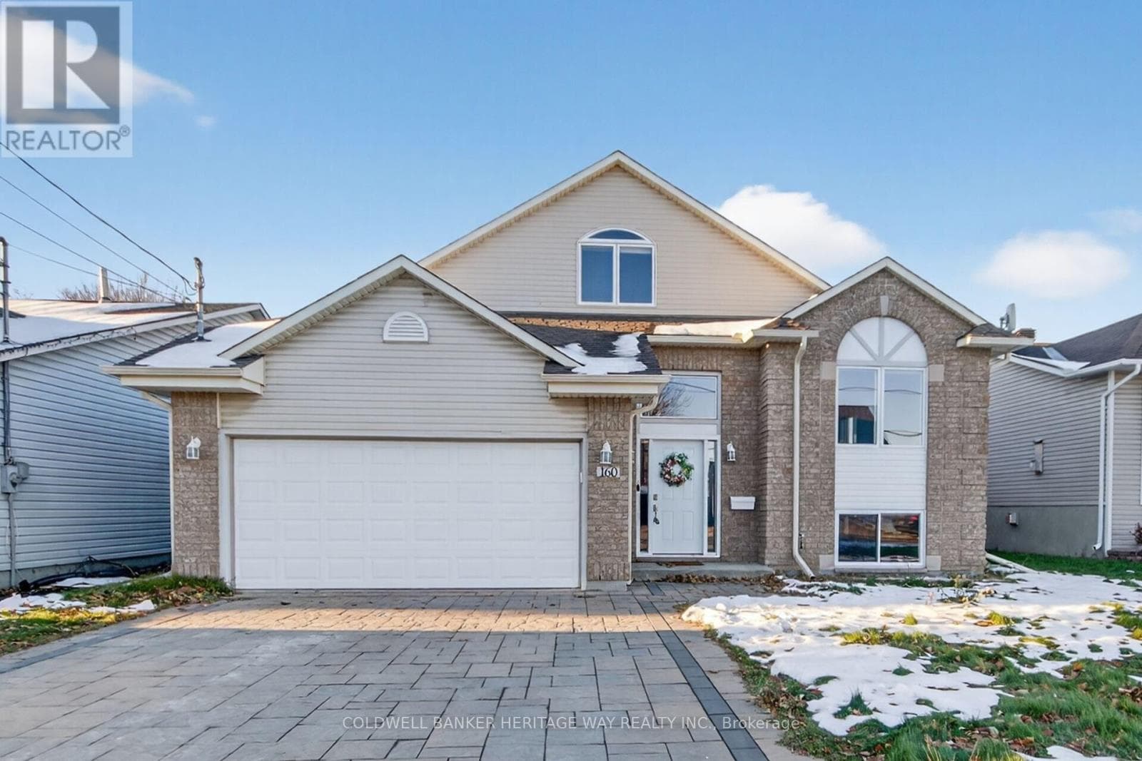 160 PATTERSON CRESCENT photo 3