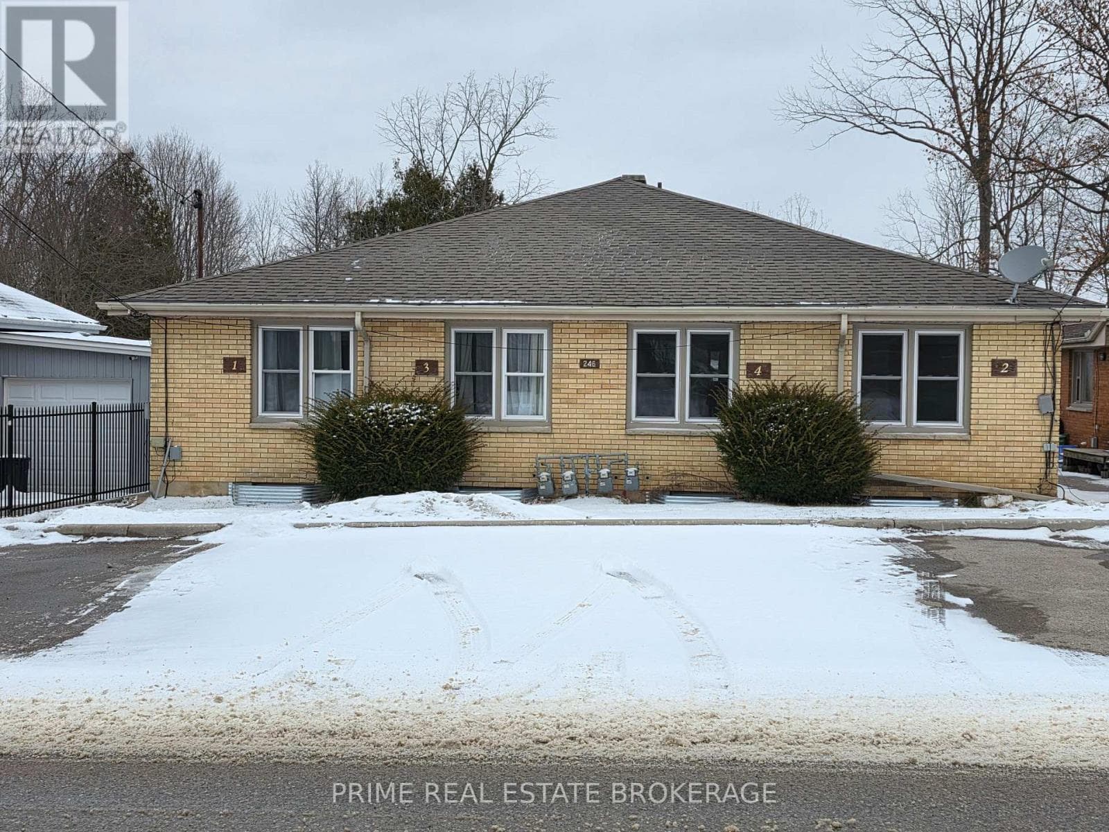 8 bed 4 bath multi-family at 246 GREENWOOD AVENUE — $1,469,000