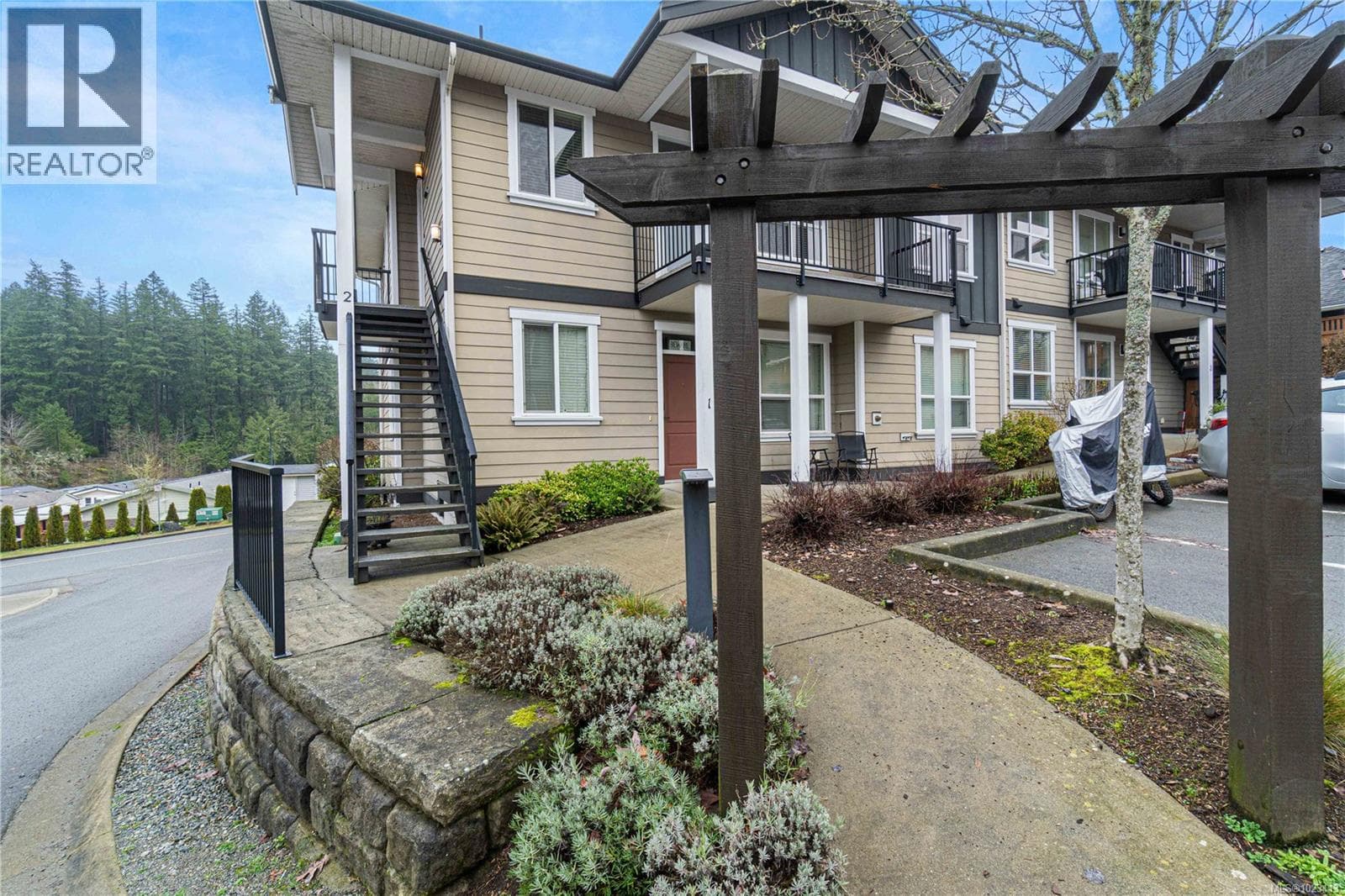 2 512 Jim Cram Dr photo 3