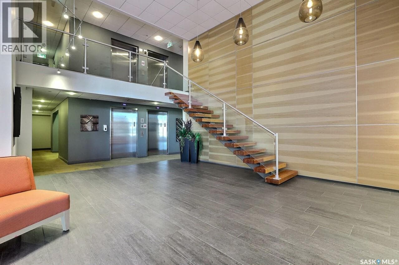 207 2300 Broad STREET photo 5