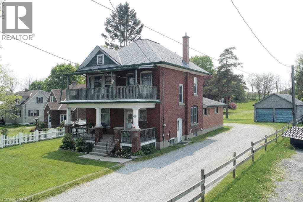 498 NORFOLK Street S photo 2