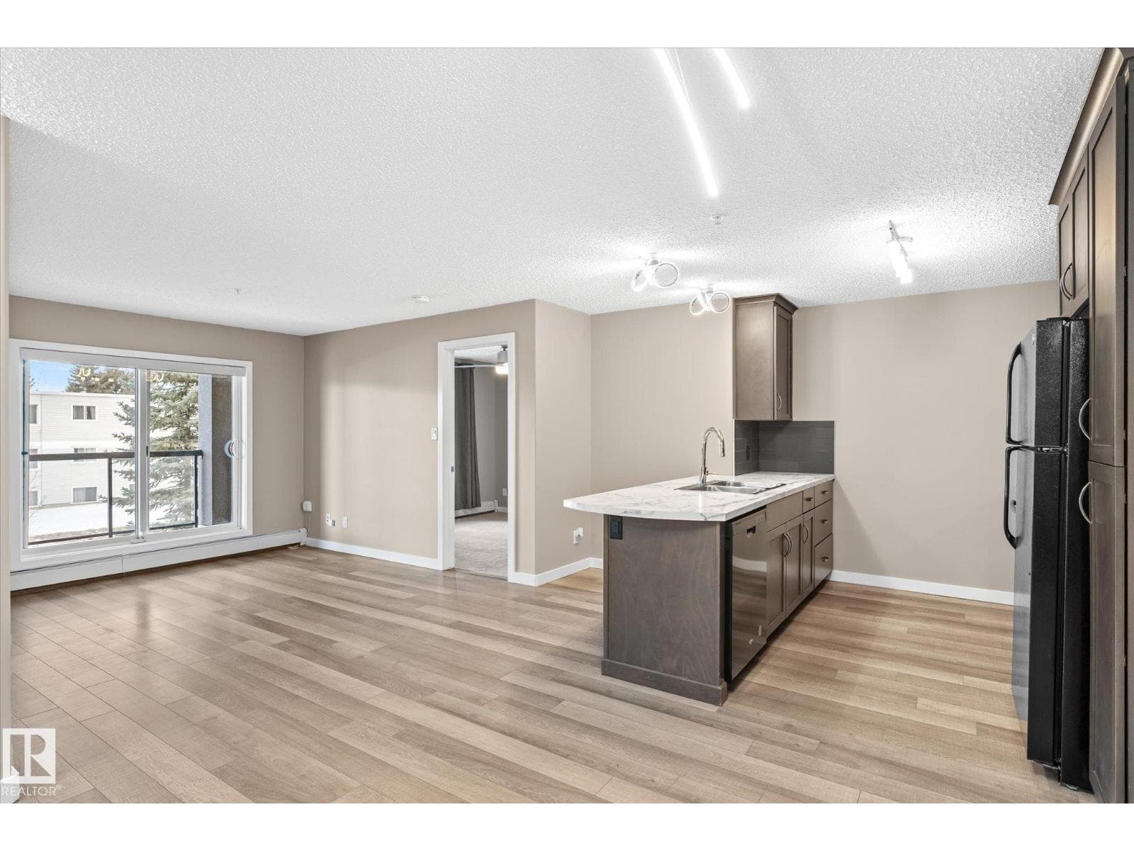 #257 7805 71 ST NW photo 3