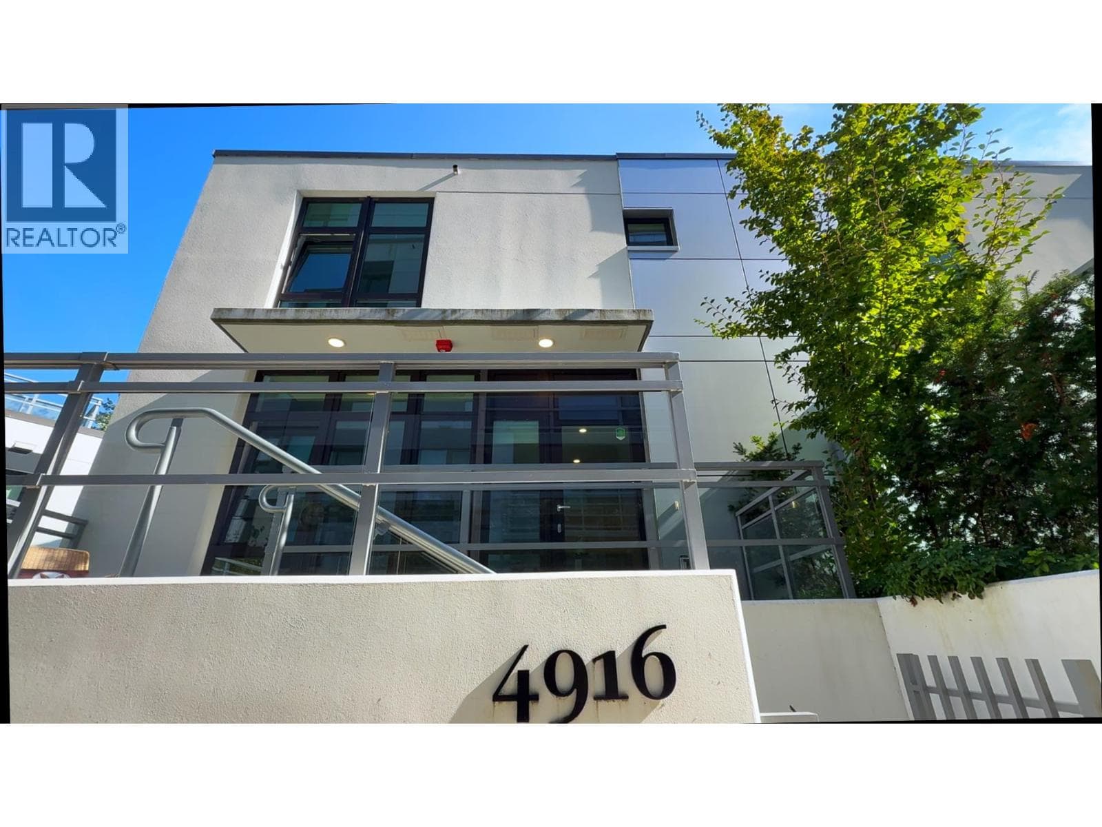2 bed 3 bath single family at 4916 CAMBIE STREET — $1,389,000